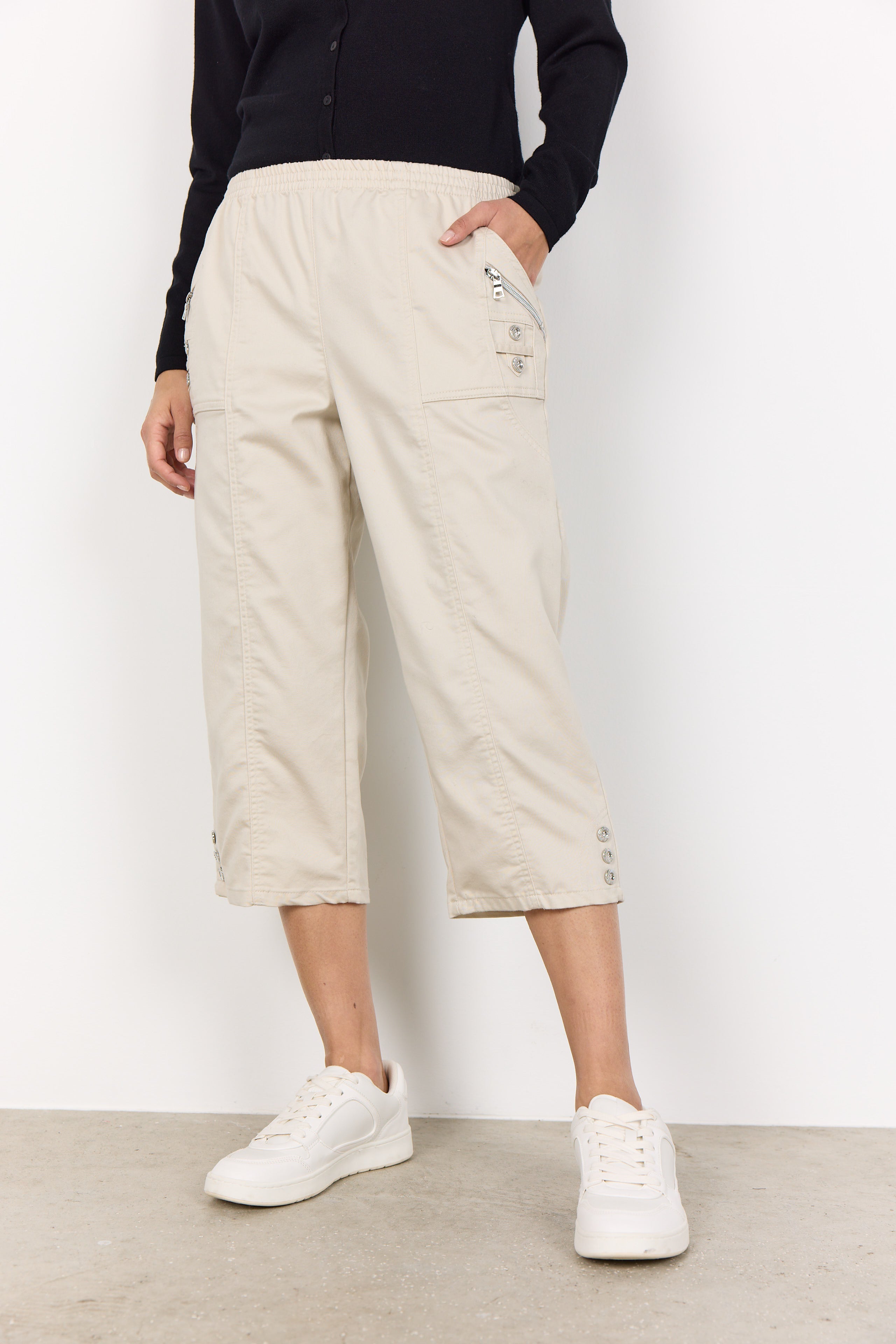 Straight Leg Cotton Sateen Capri
