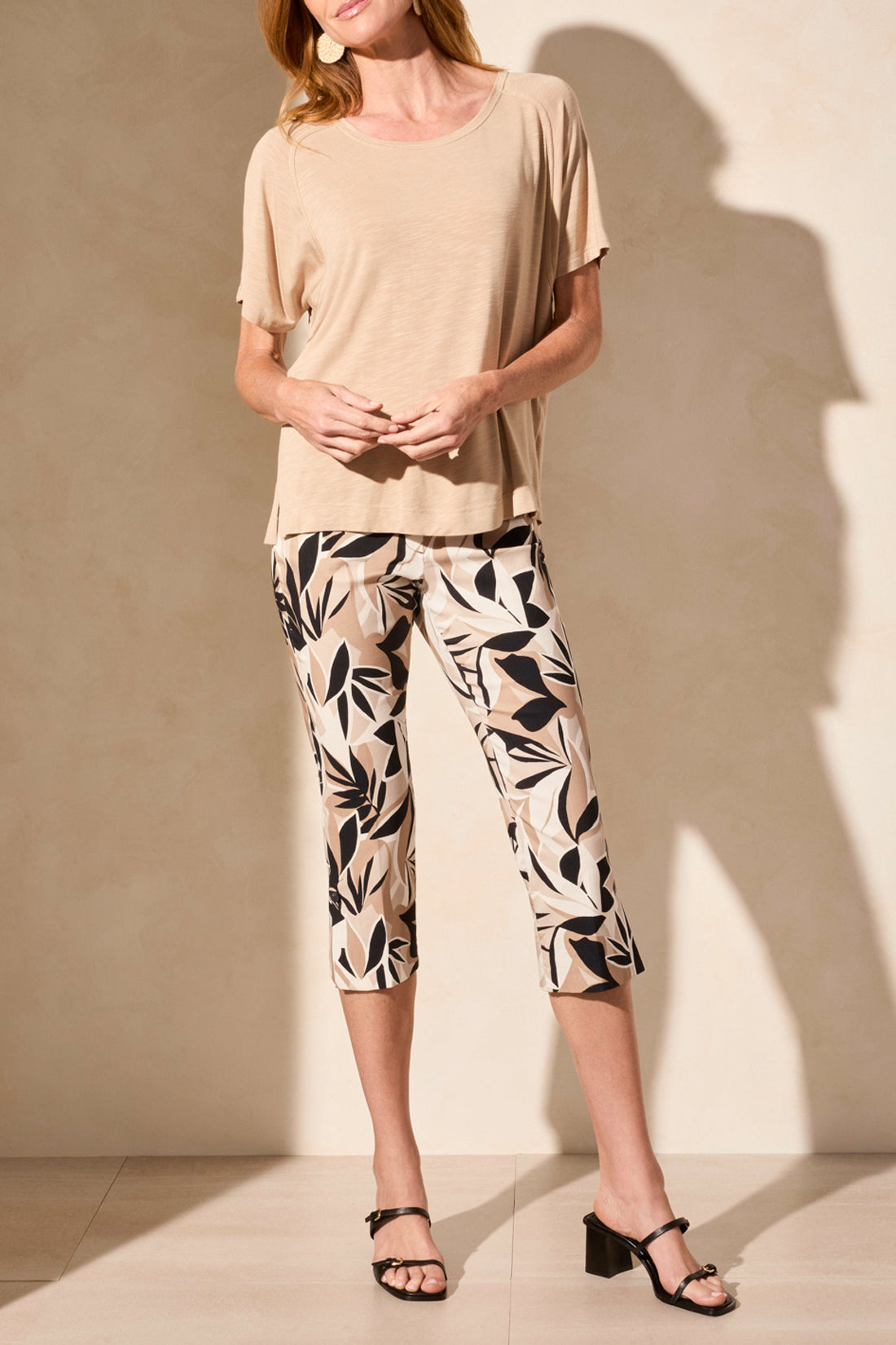 Leaf Print Capri