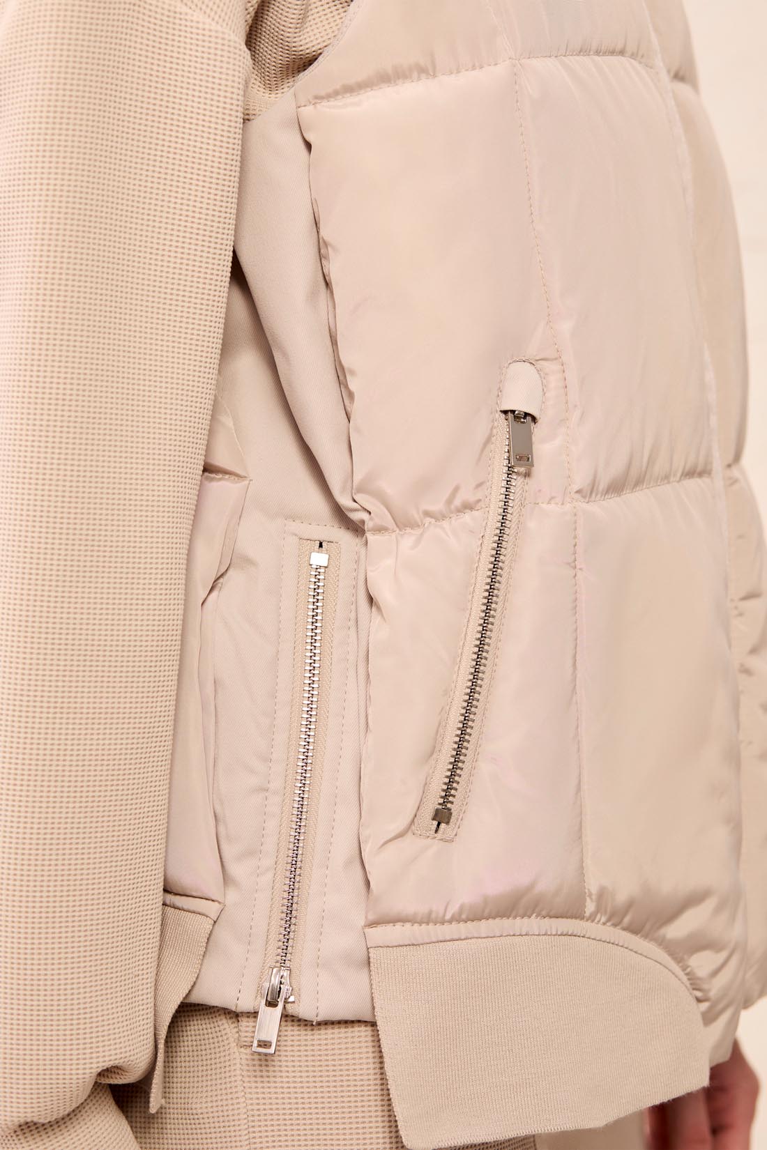 Detachable Hood Crop Puffer Vest