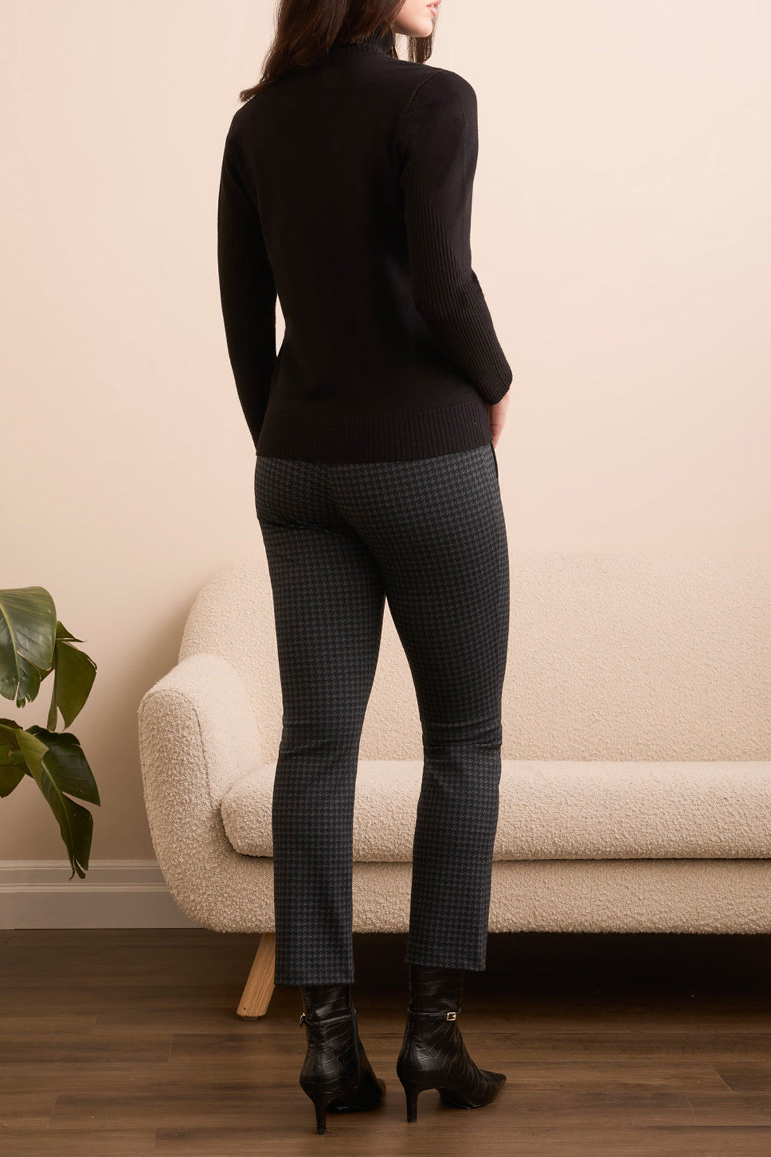 Turtle Neck Pullover