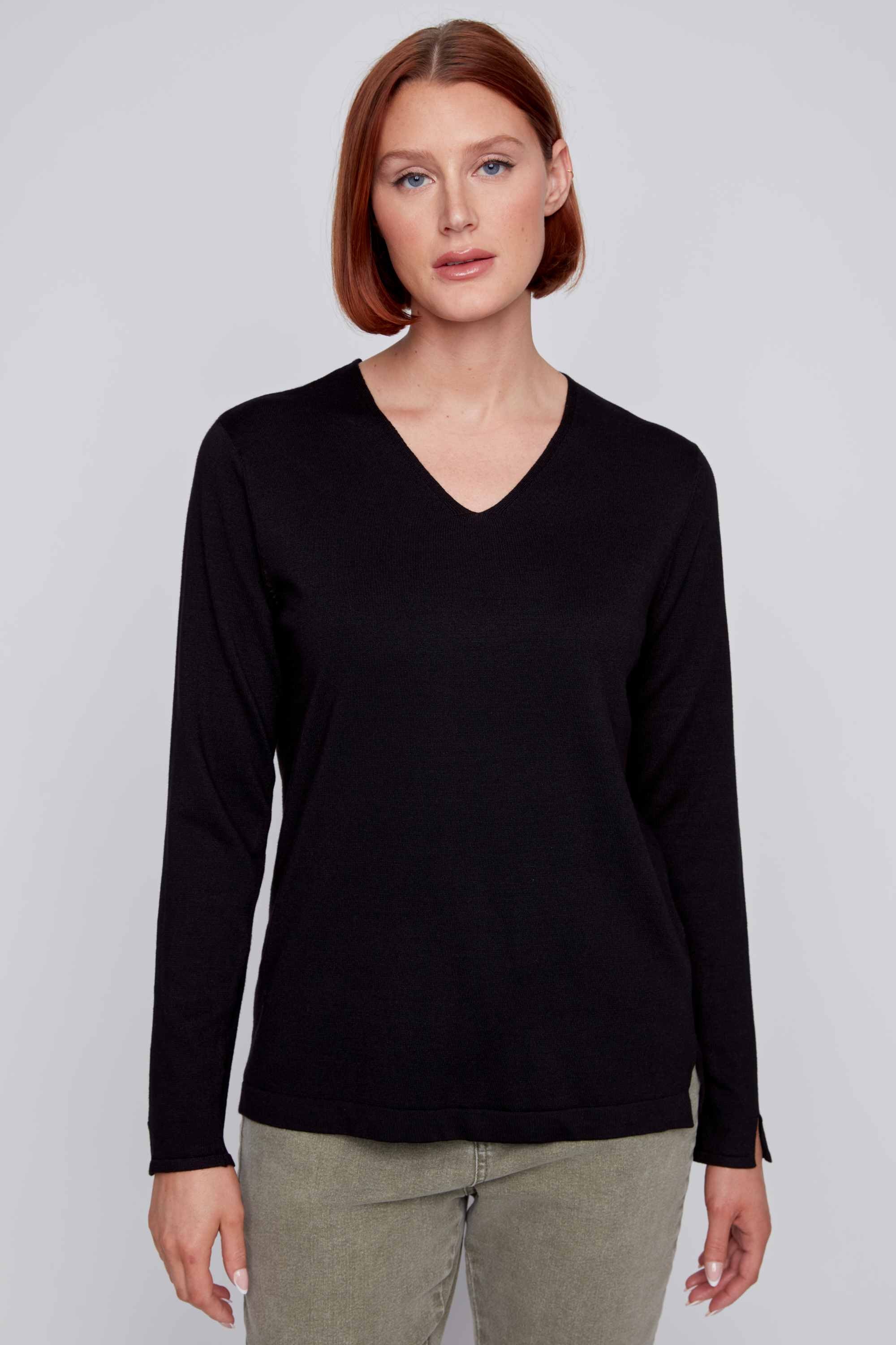 V-Neck Pullover