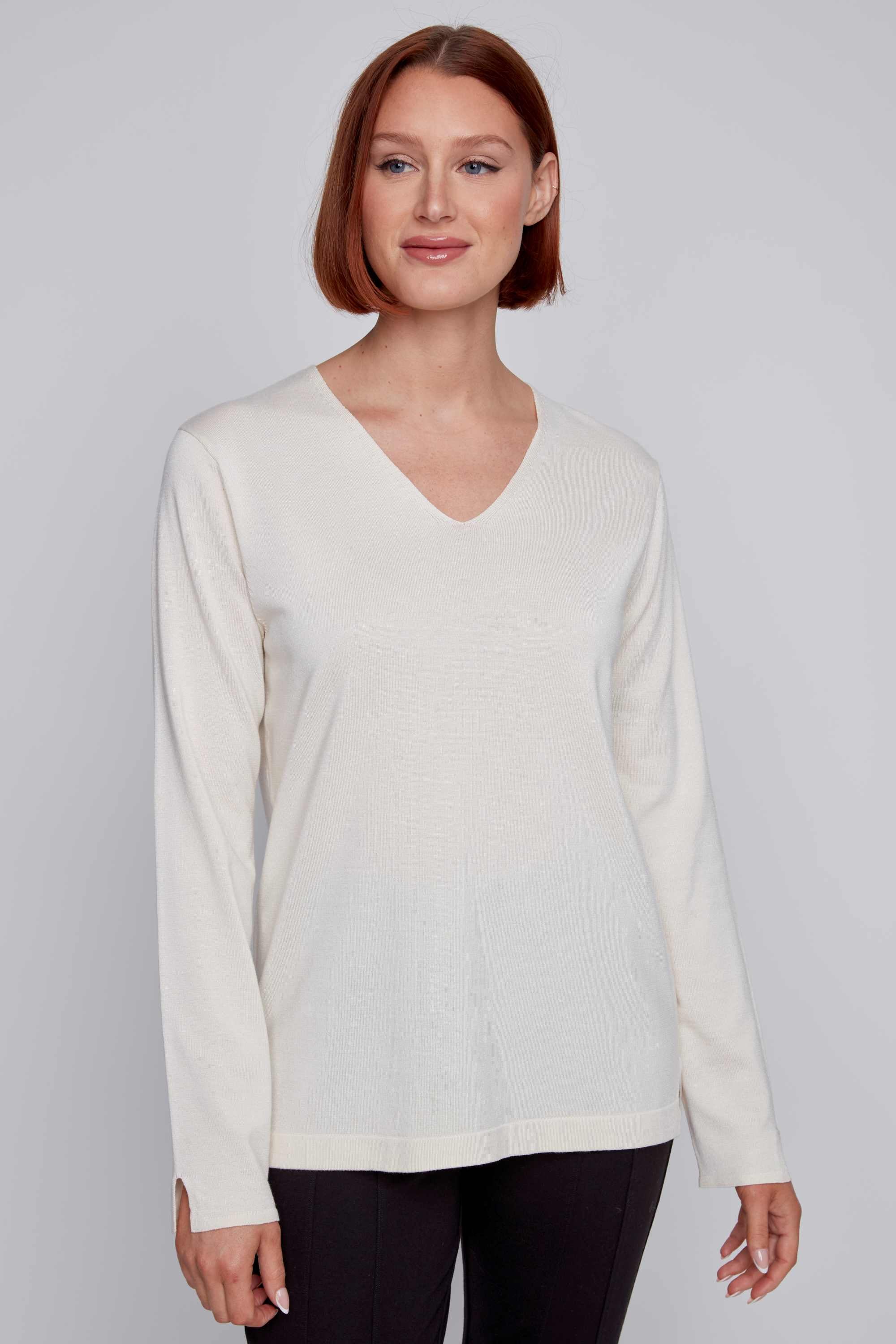 V-Neck Pullover