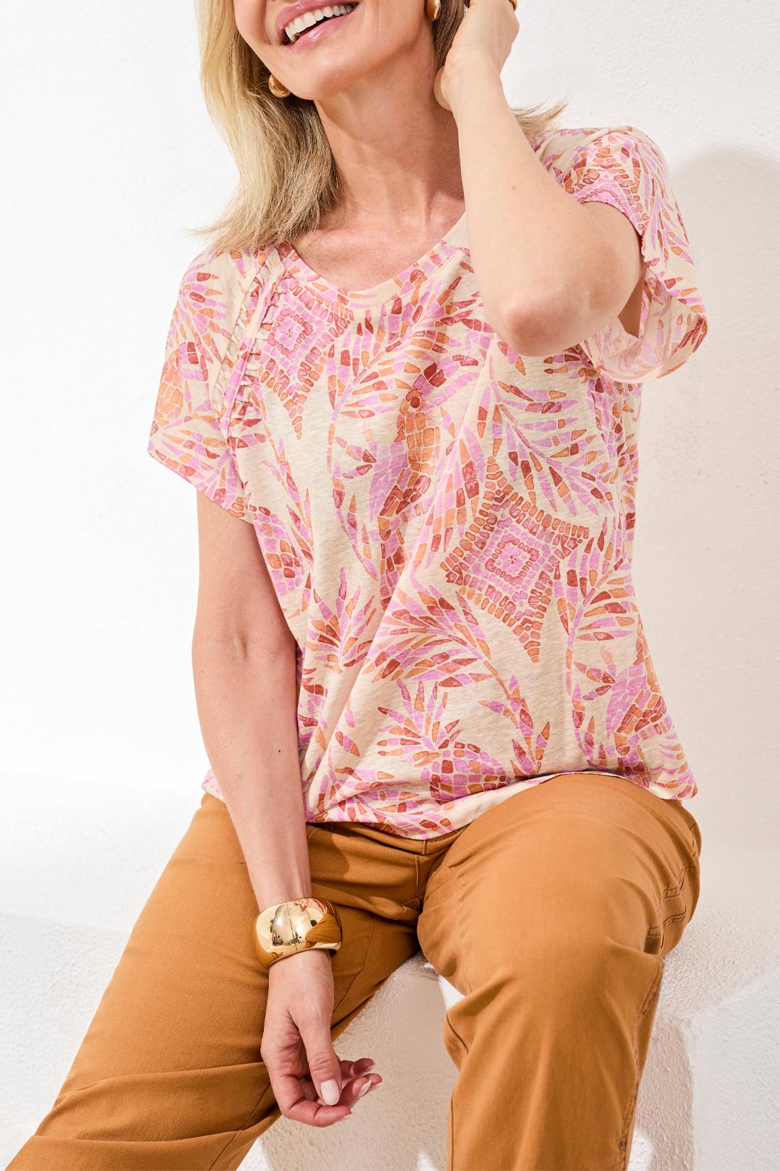 Pineapple Print Linen Blend Top