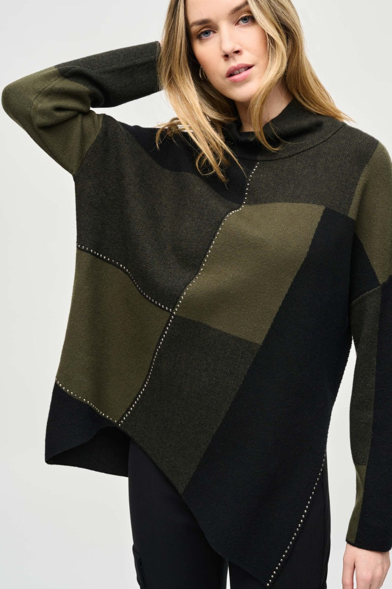 Check Print Funnel Neck Knit Top