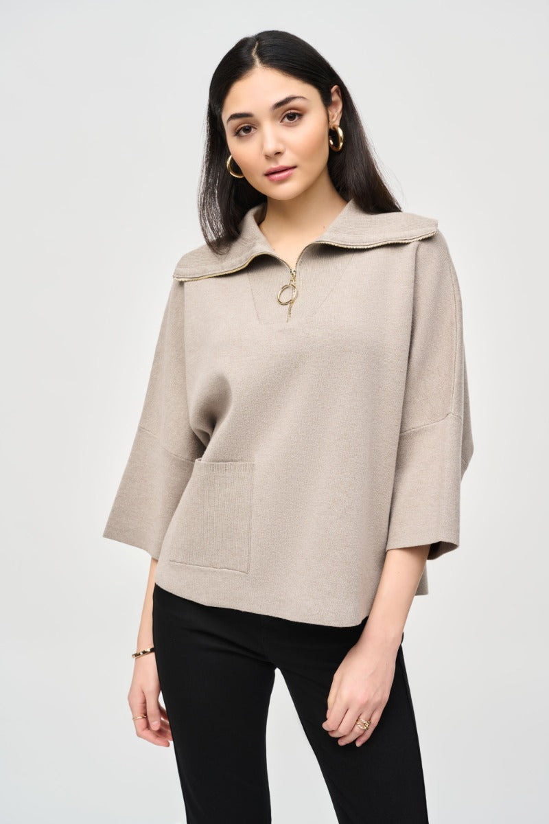 Wing Collar Knit Top