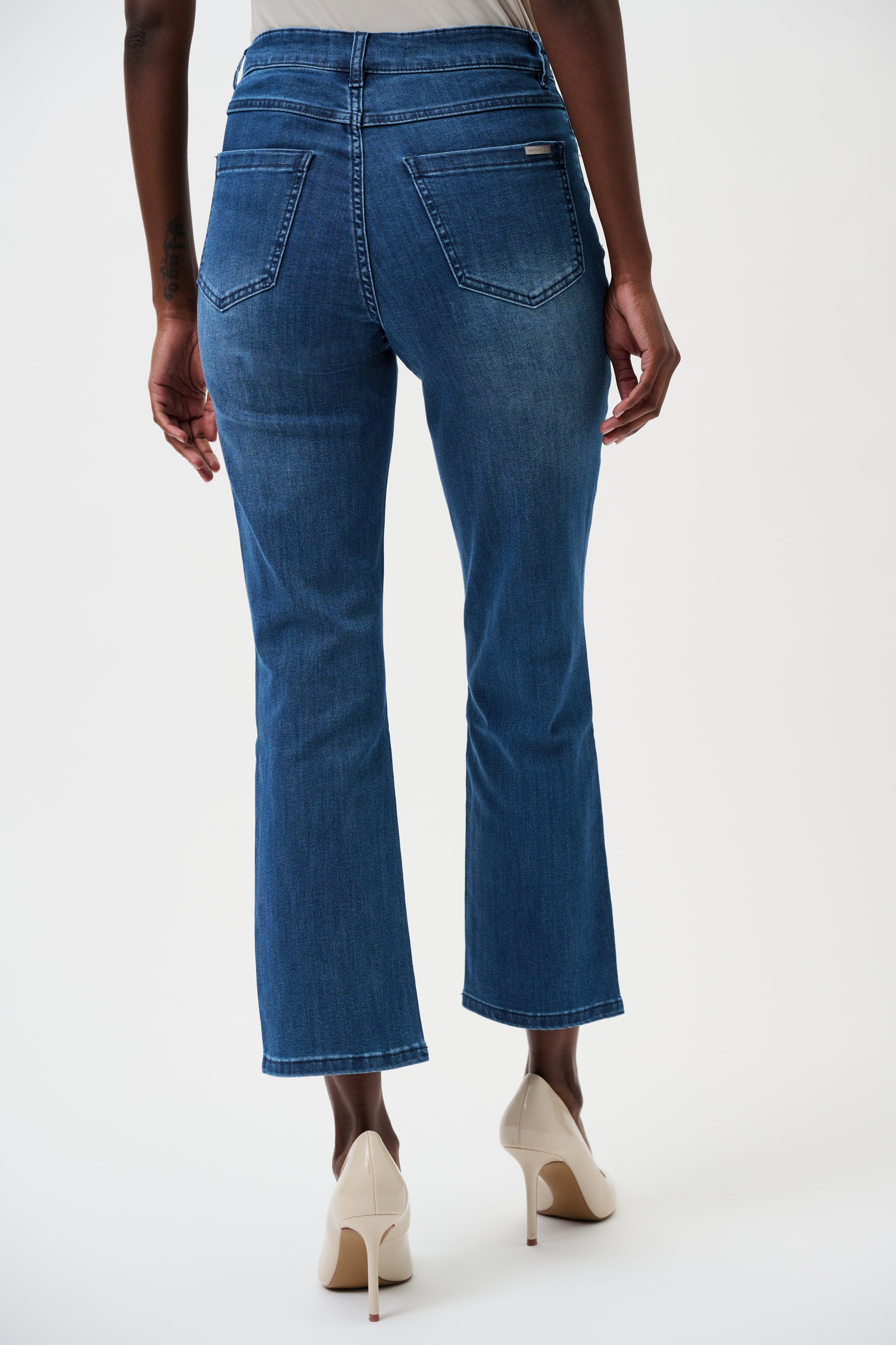 Classic Straight Leg Crop Jeans