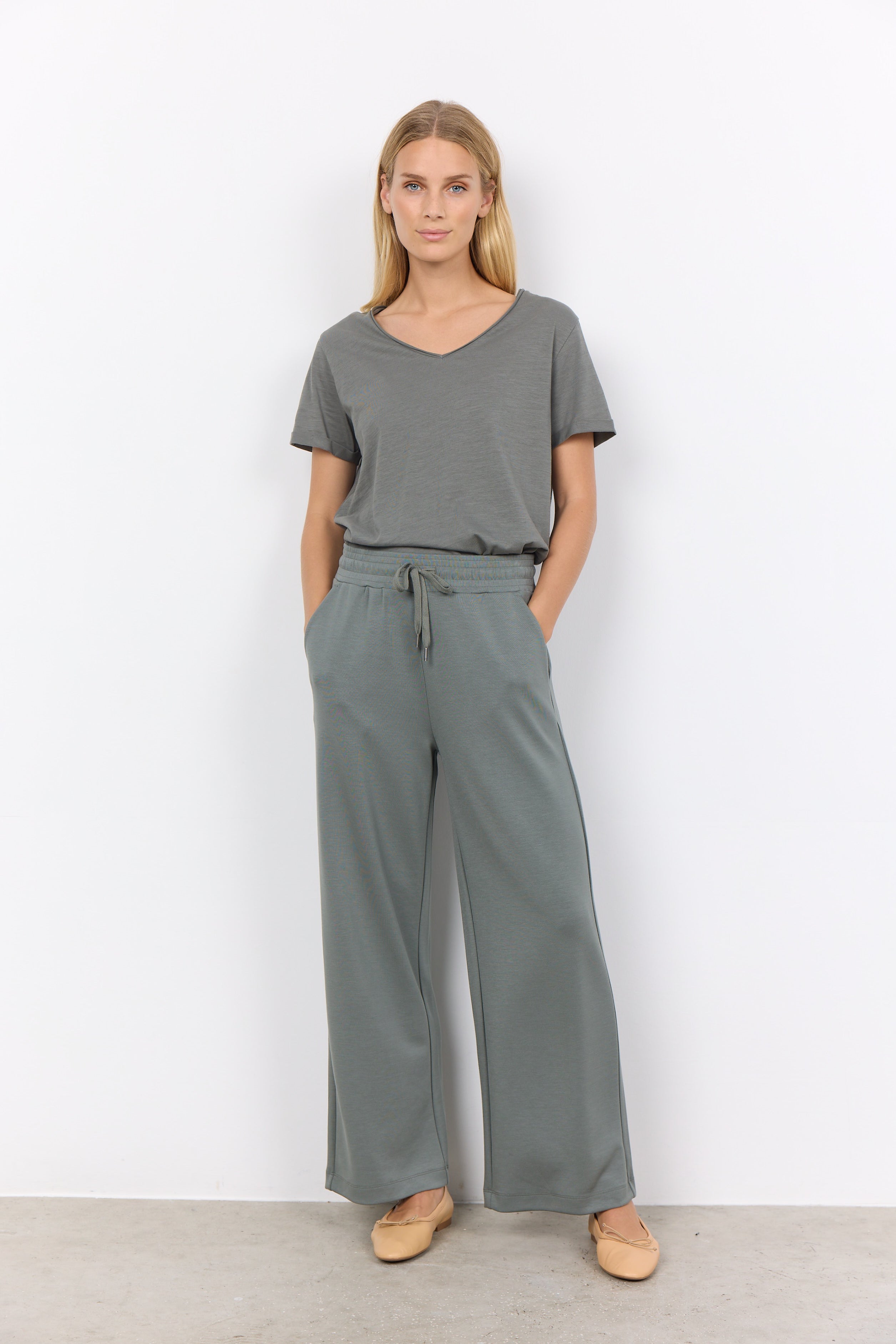 Wide Leg Jersey Pant