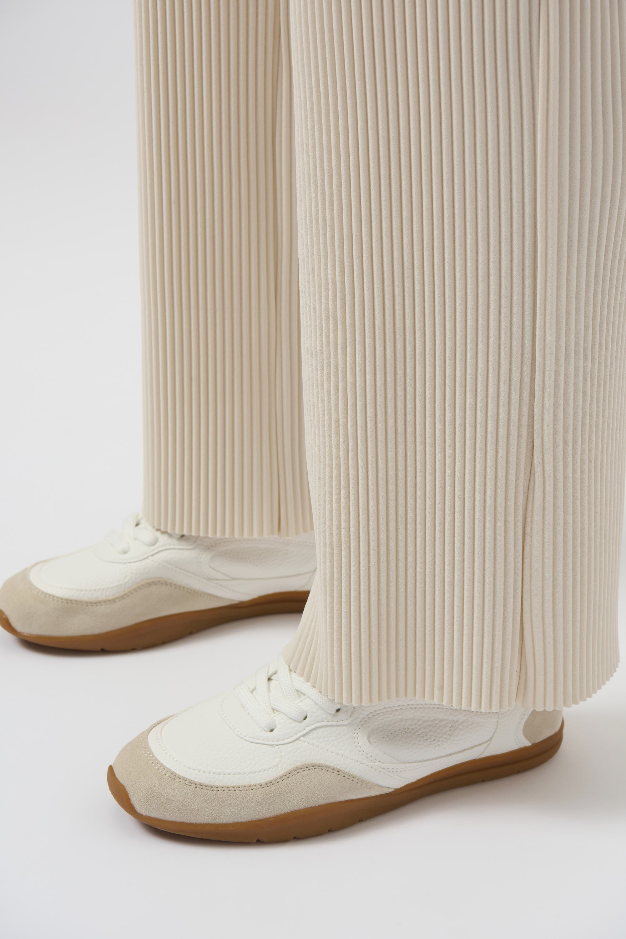 Accordion Pleat Straight Leg Pant