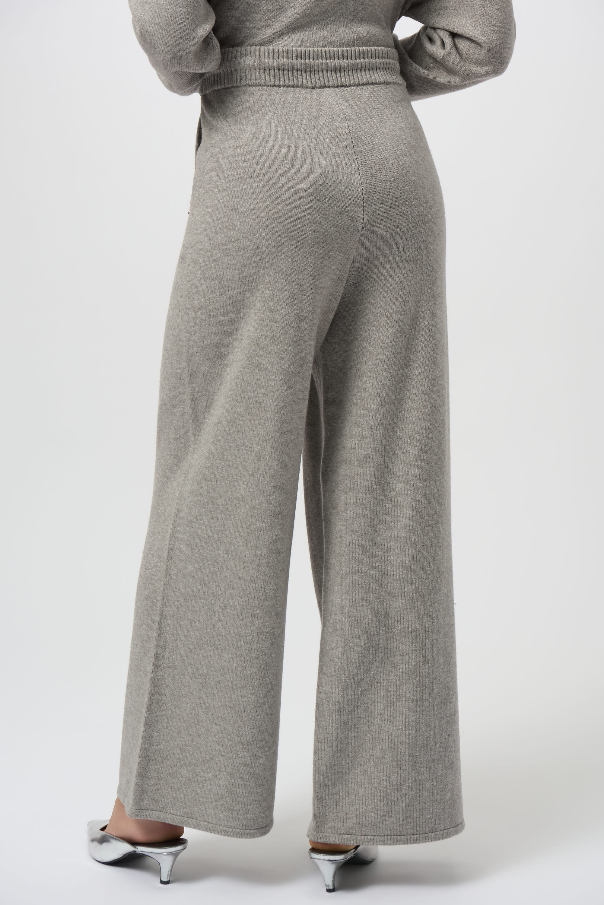 Wide Leg Knit Pant