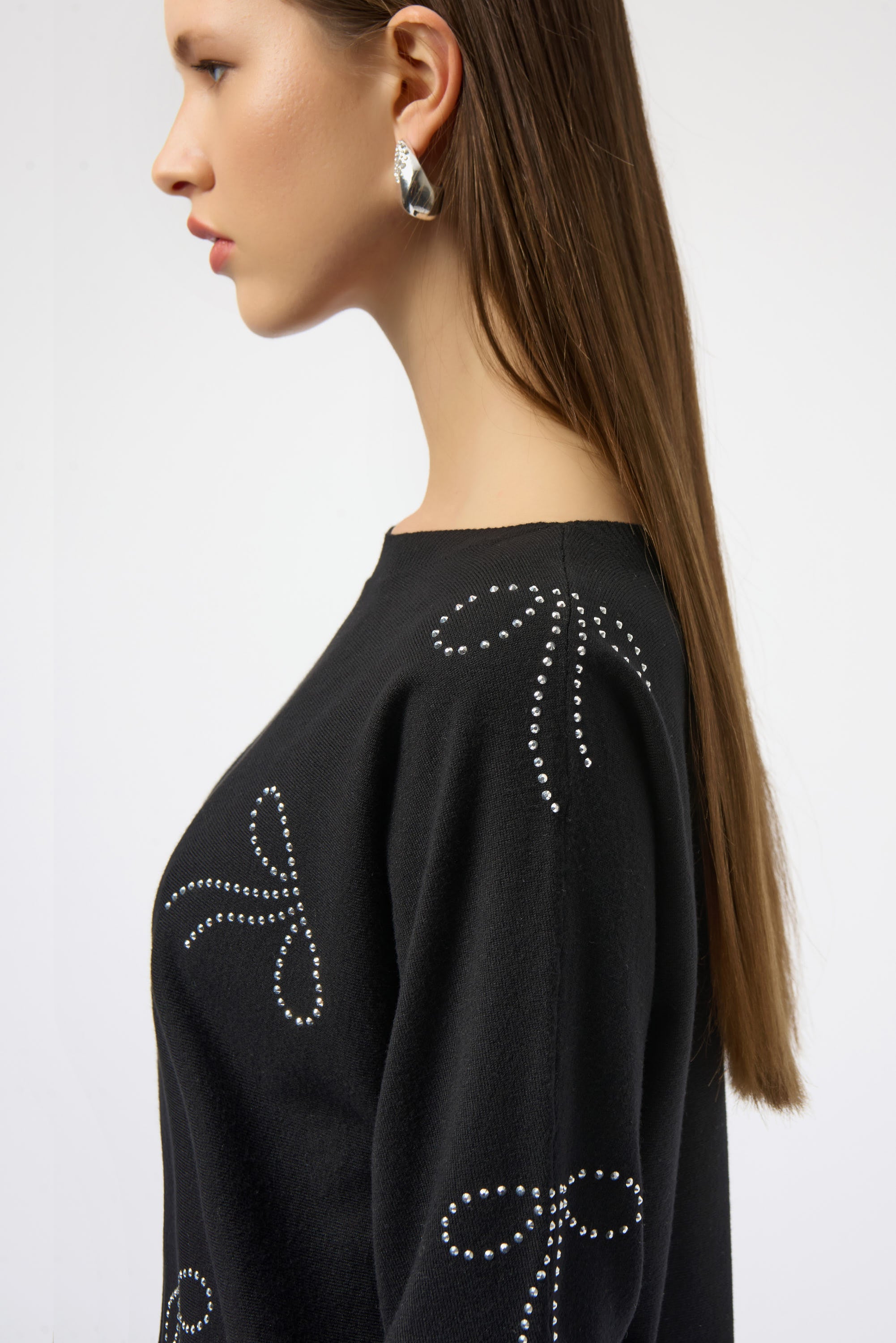 Bow Print Pullover