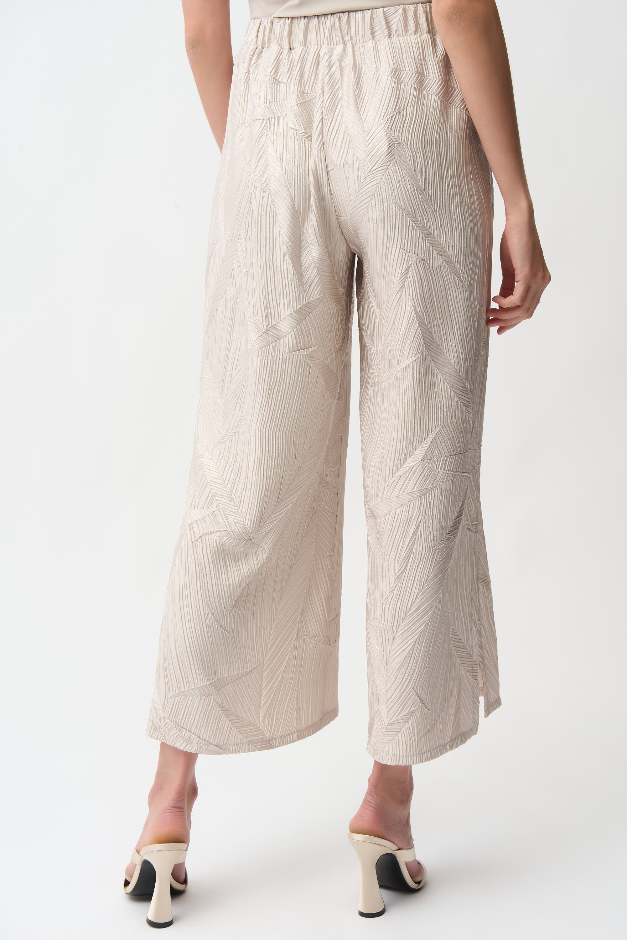 Pleat Wide Leg Pant