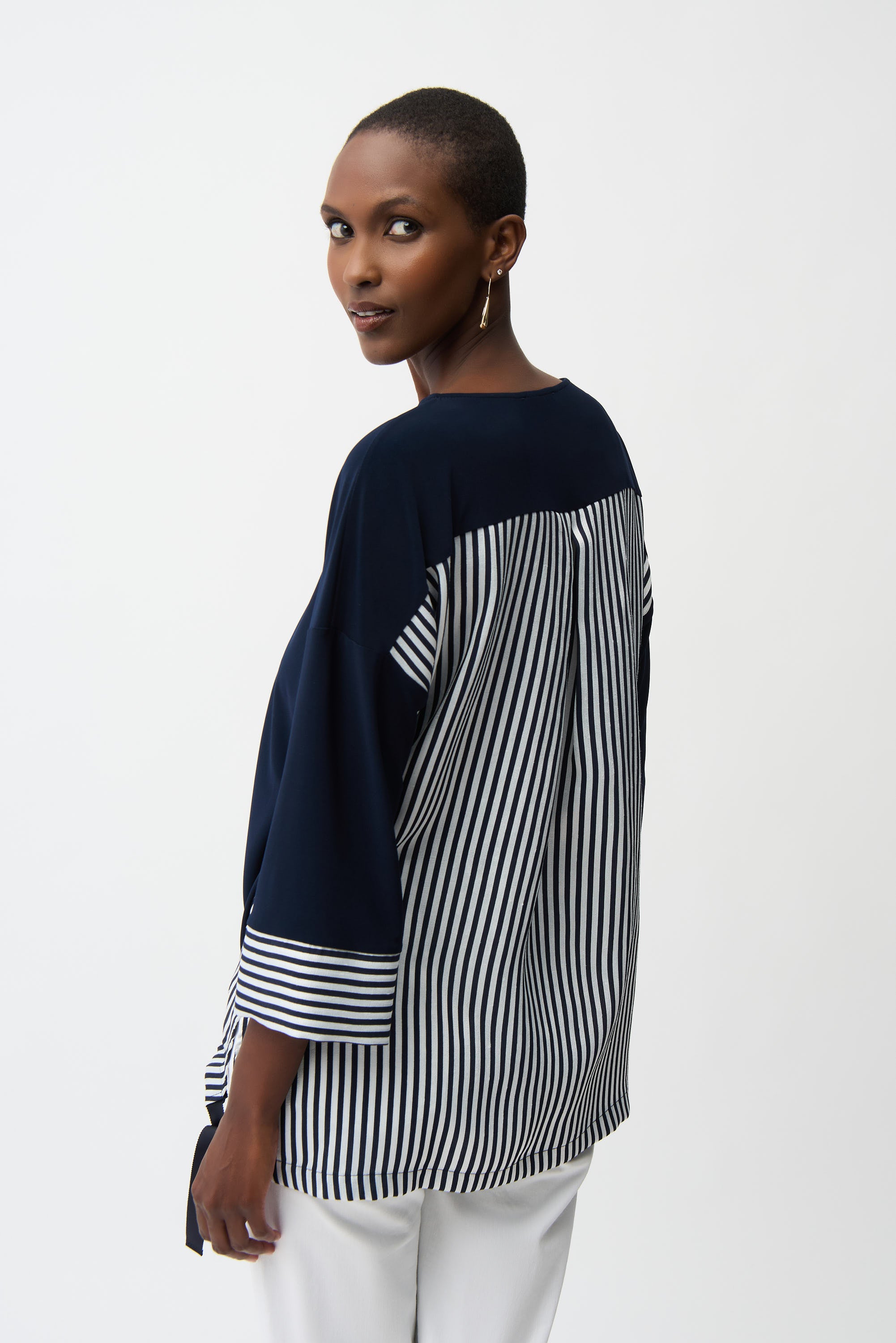 Stripe Panel Hi-Low Top