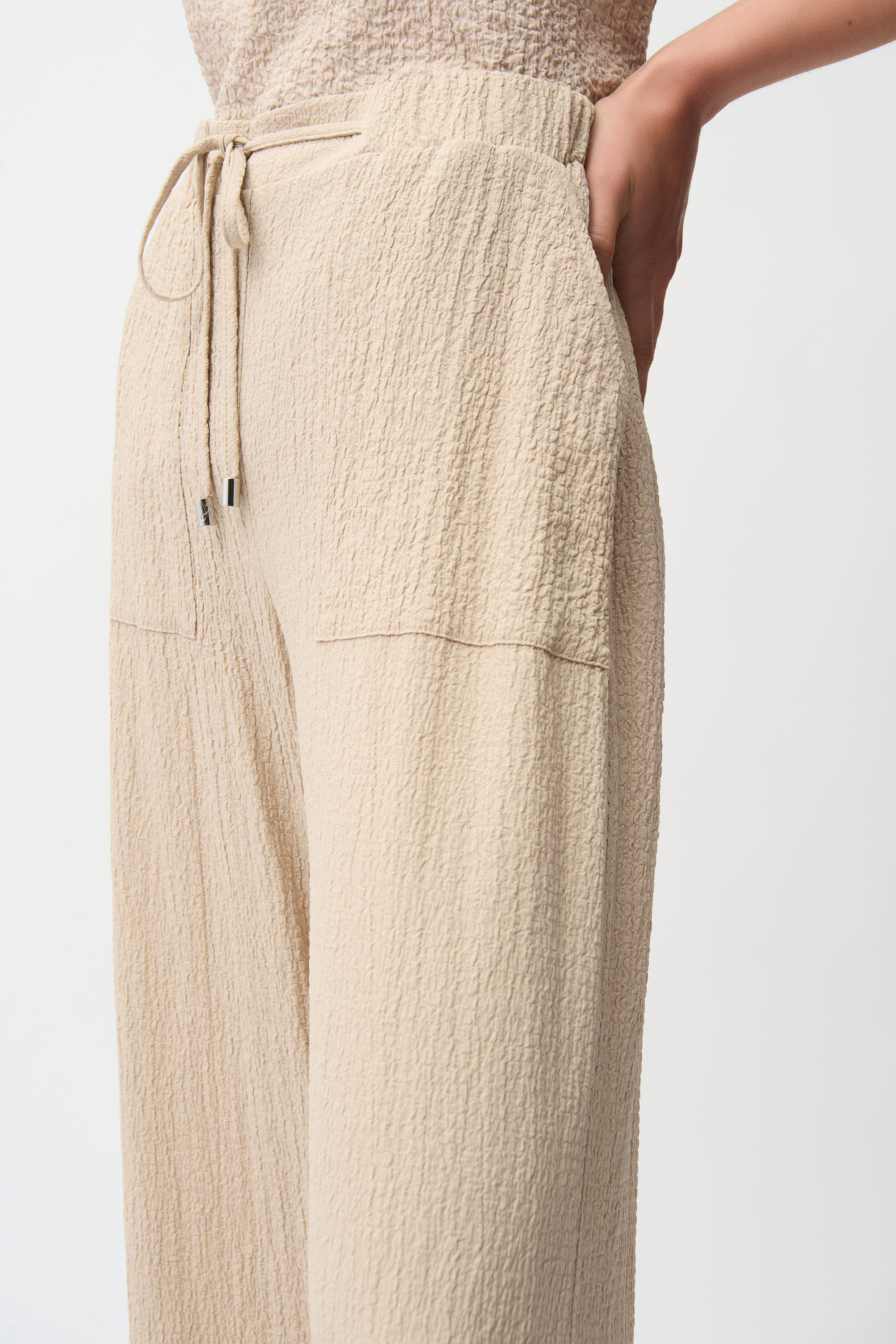 Seersucker Wide Leg Pant