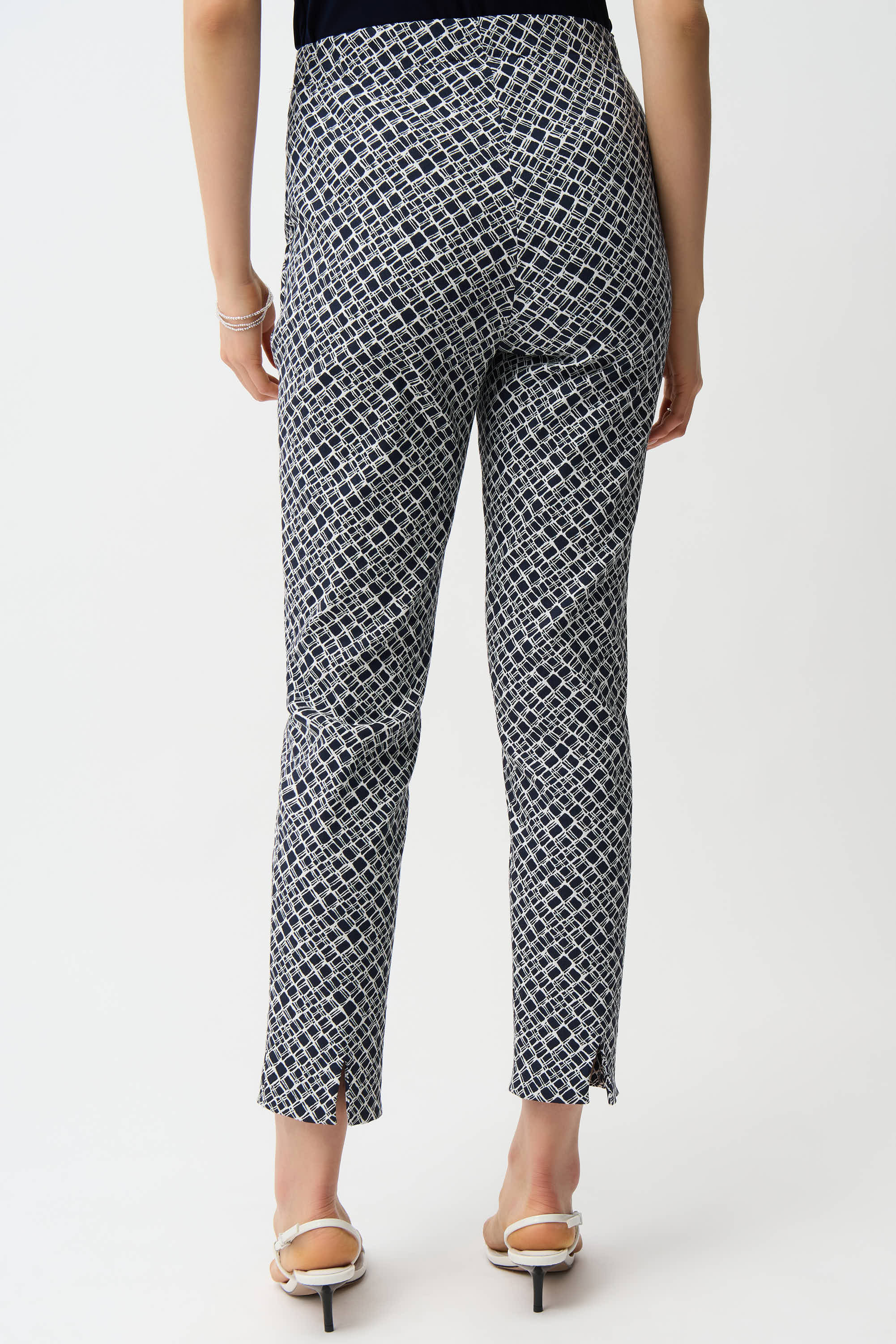Geometric Print Slim Pant