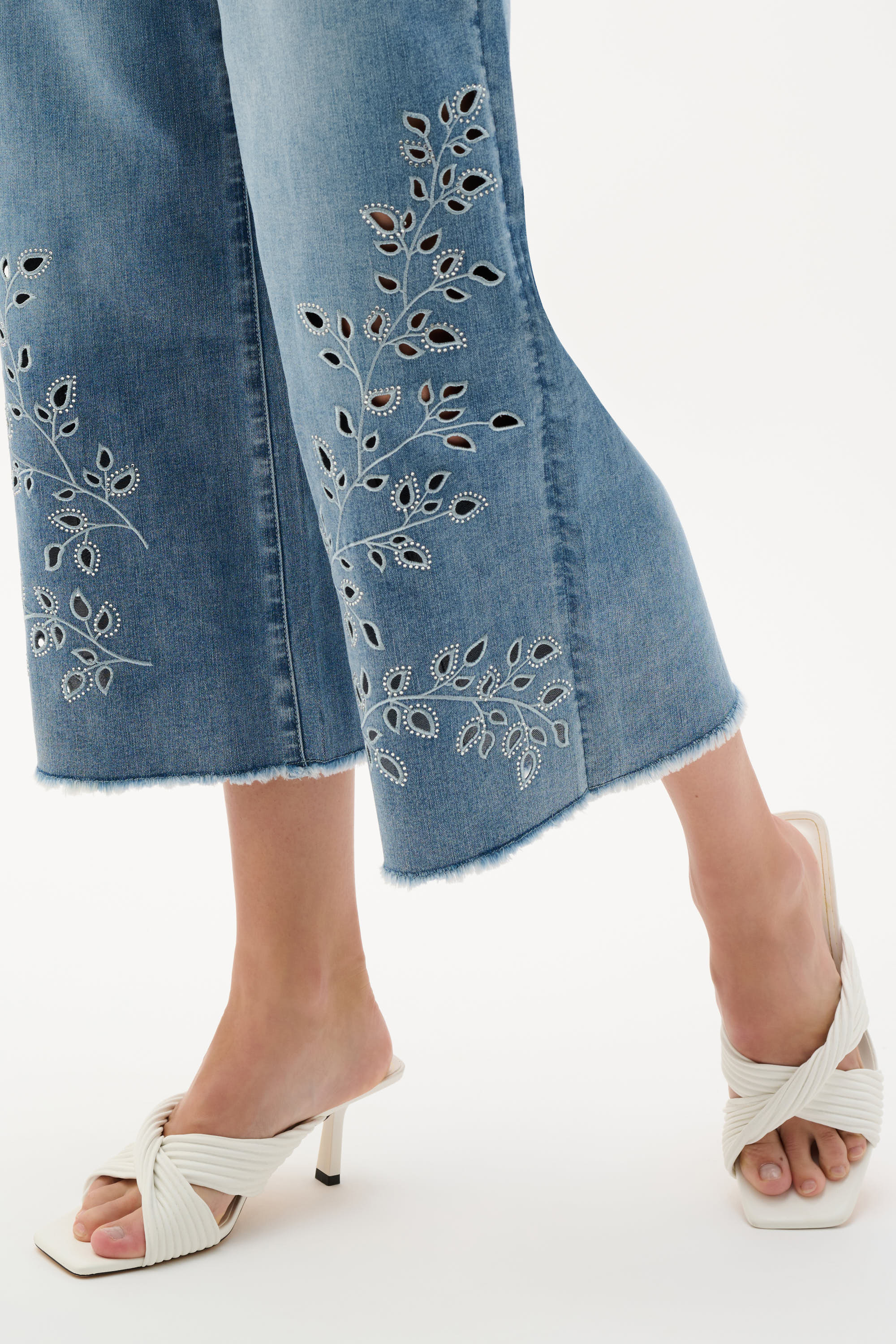 Flower Embroidery Wide Leg Jean Culotte
