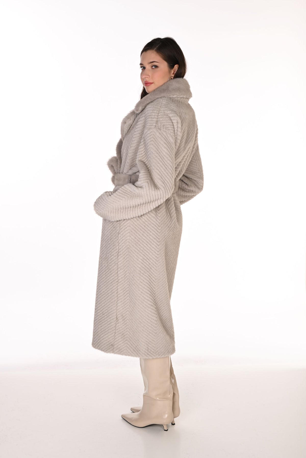 Faux Fur Notch Collar Tie Coat
