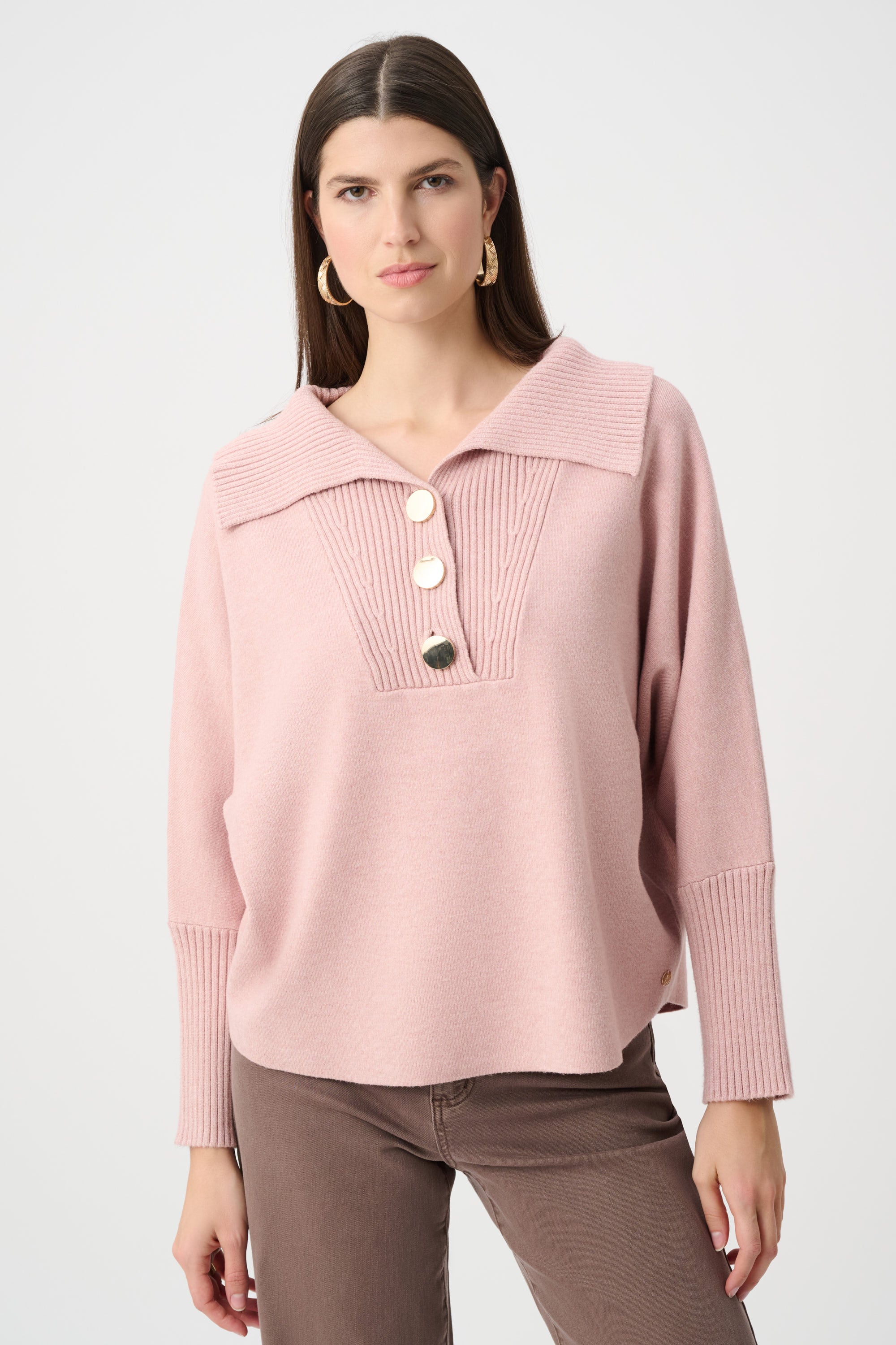Wing Collar Sweater