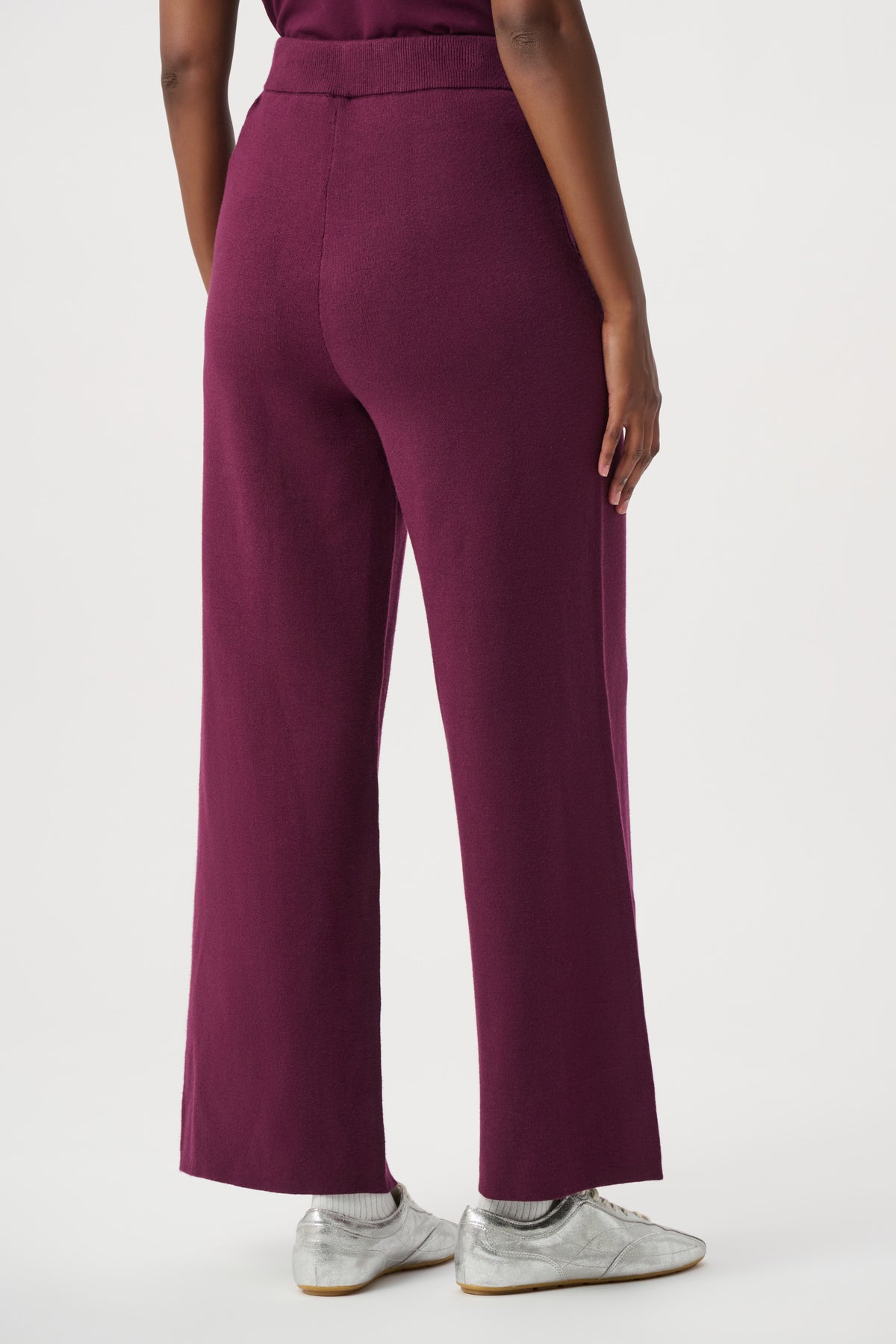 Wide Leg Knit Pant