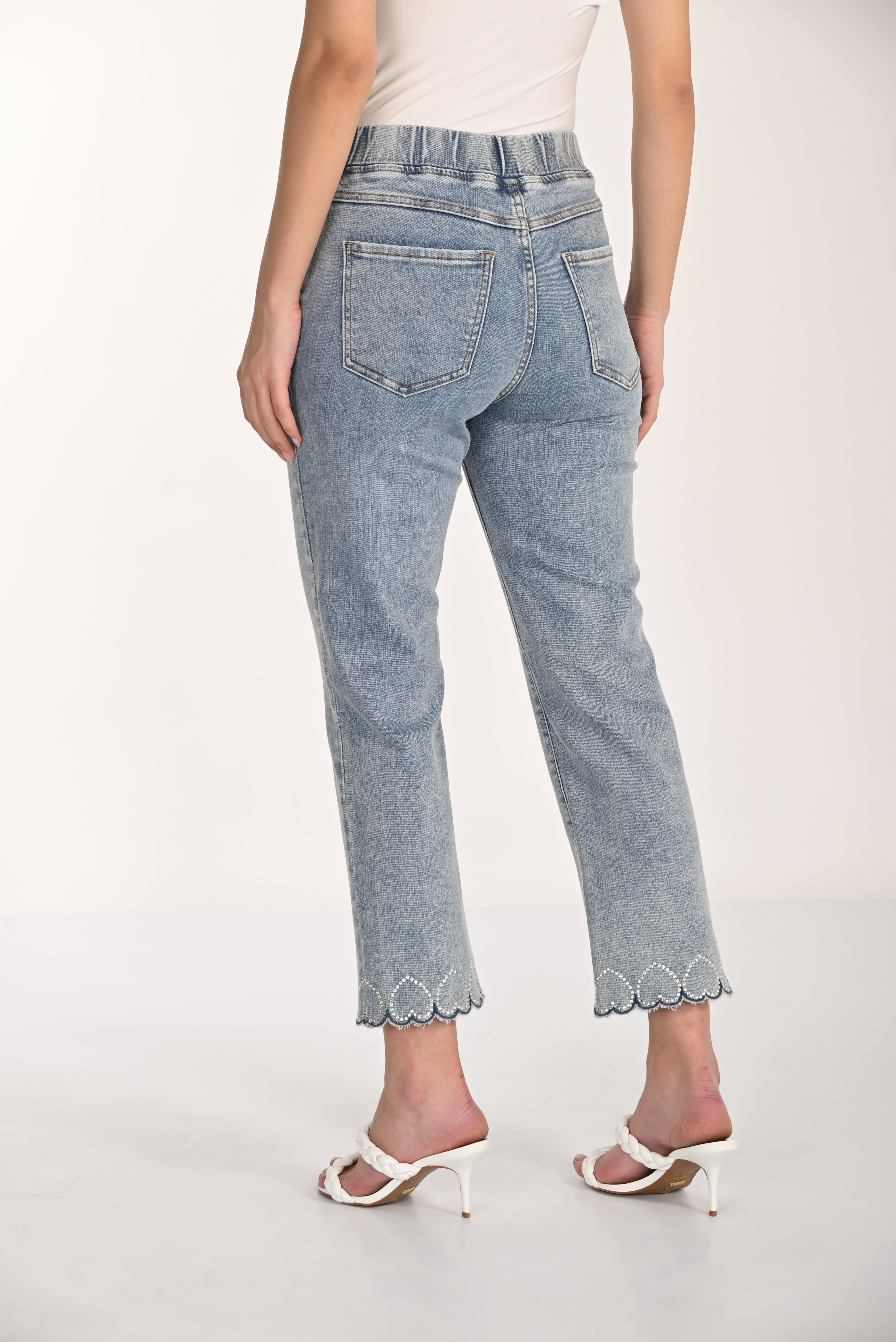 Relax Fit Vintage Wash Ankle Jean