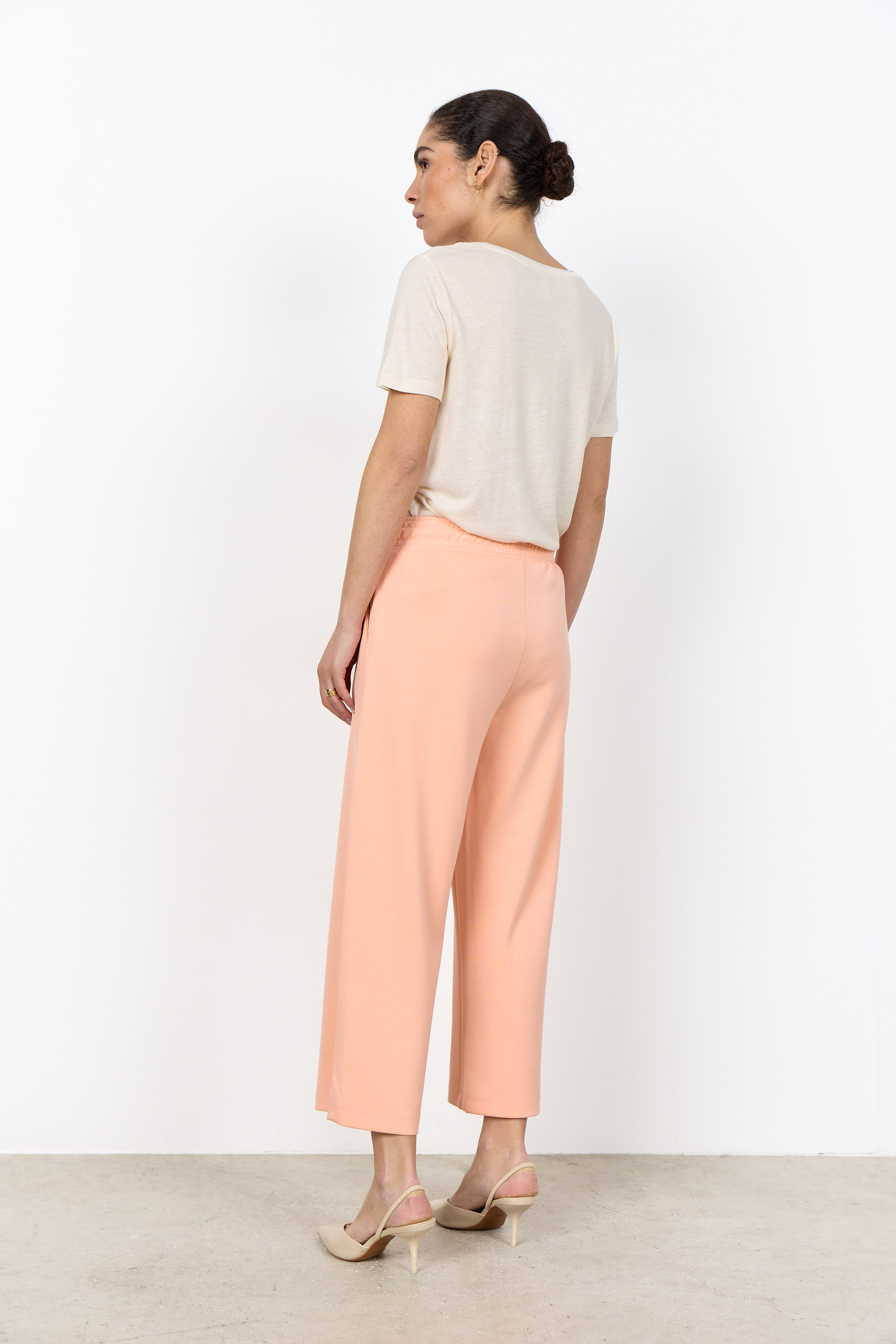 Linen Blend V-neck Top