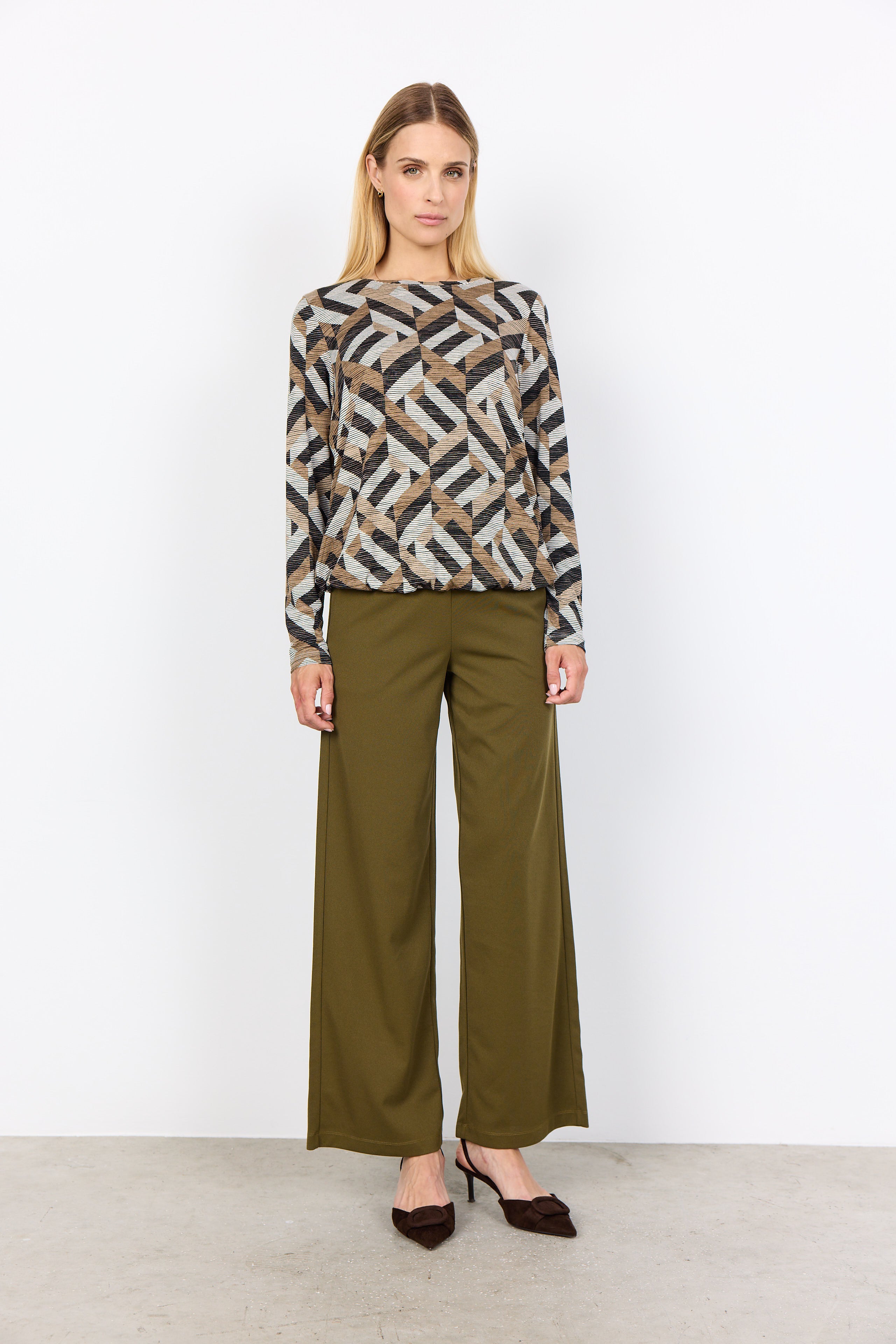 Geometric Print Blouson Top