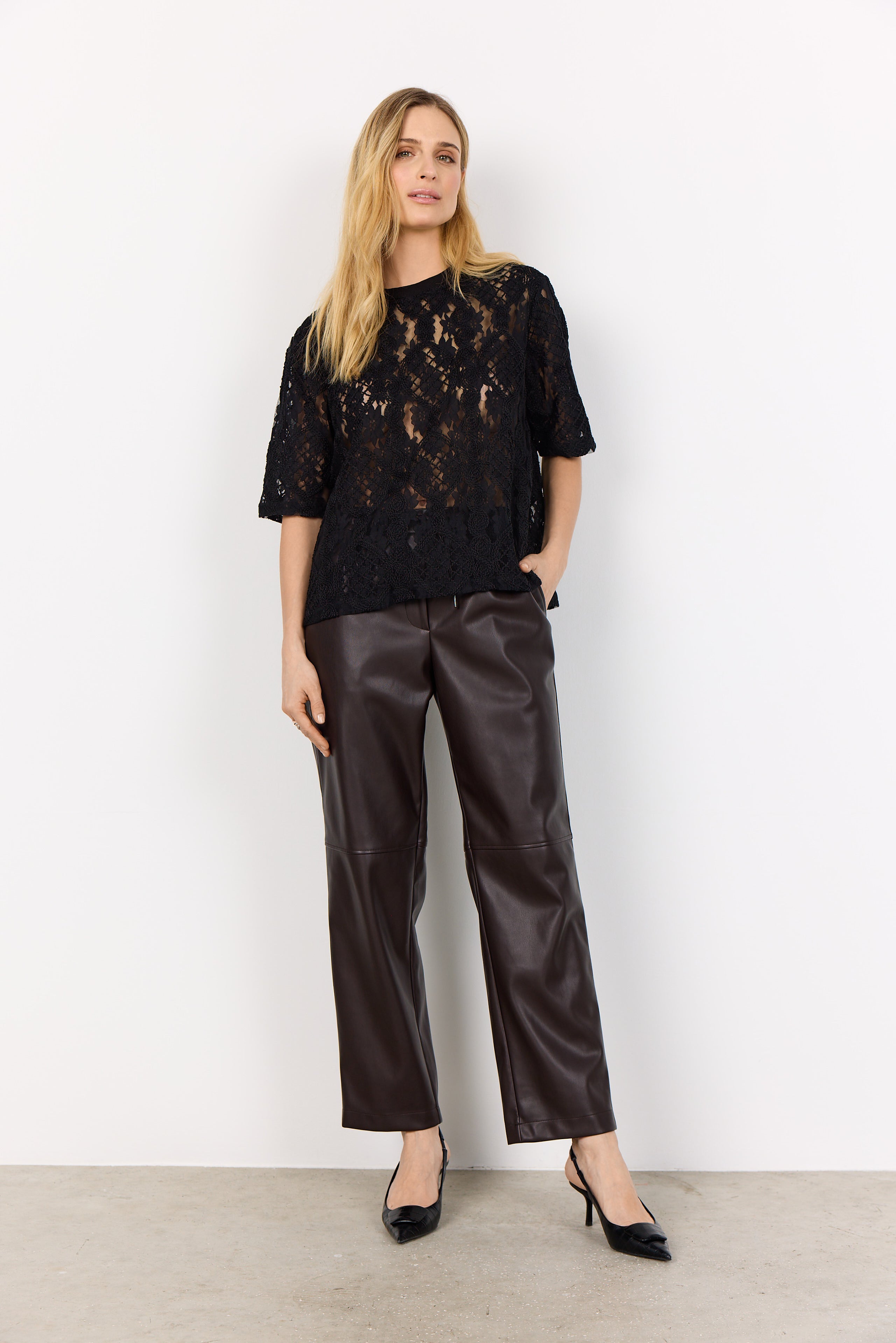 Short Sleeve Lace Top