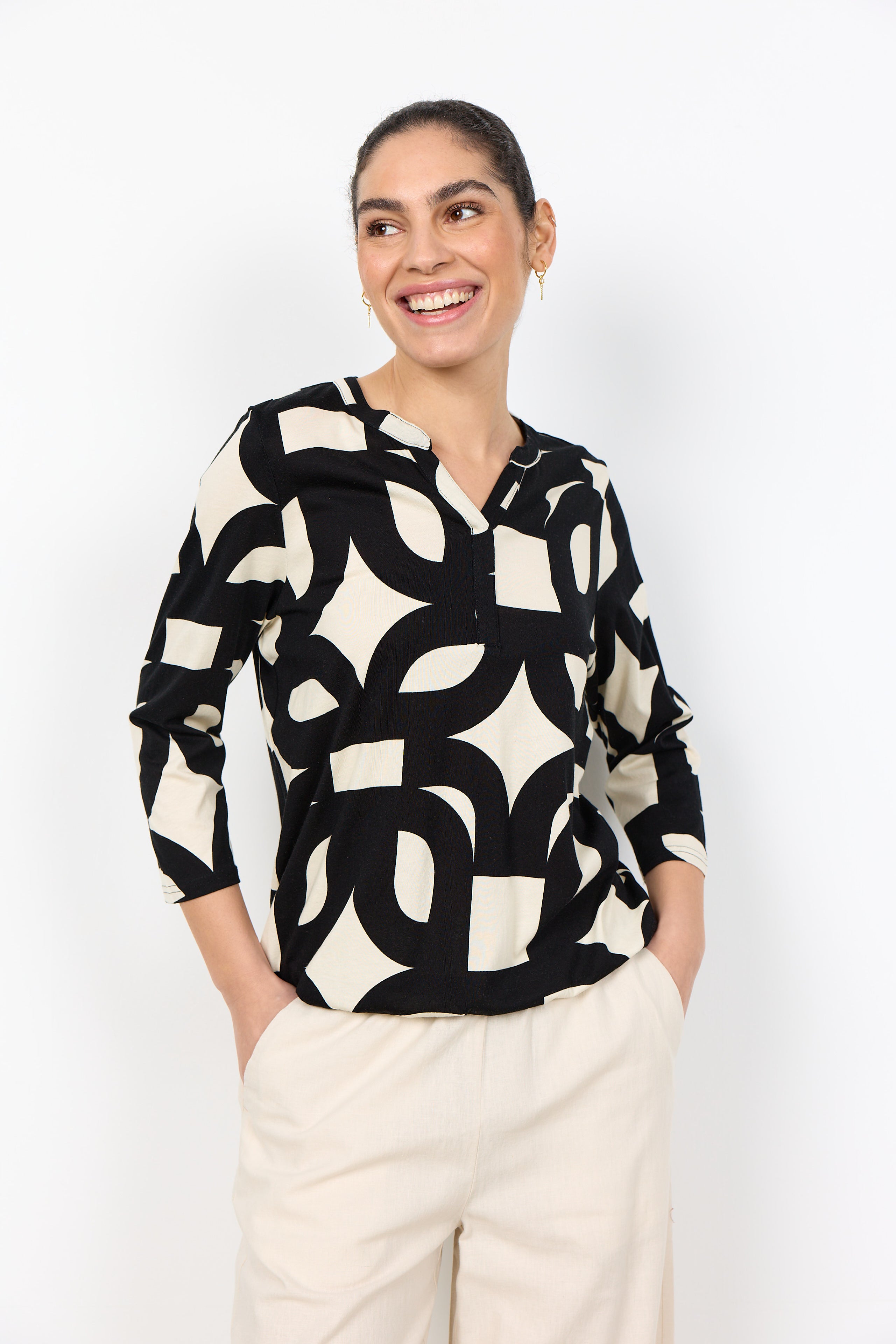 Geometric Print V-neck Top