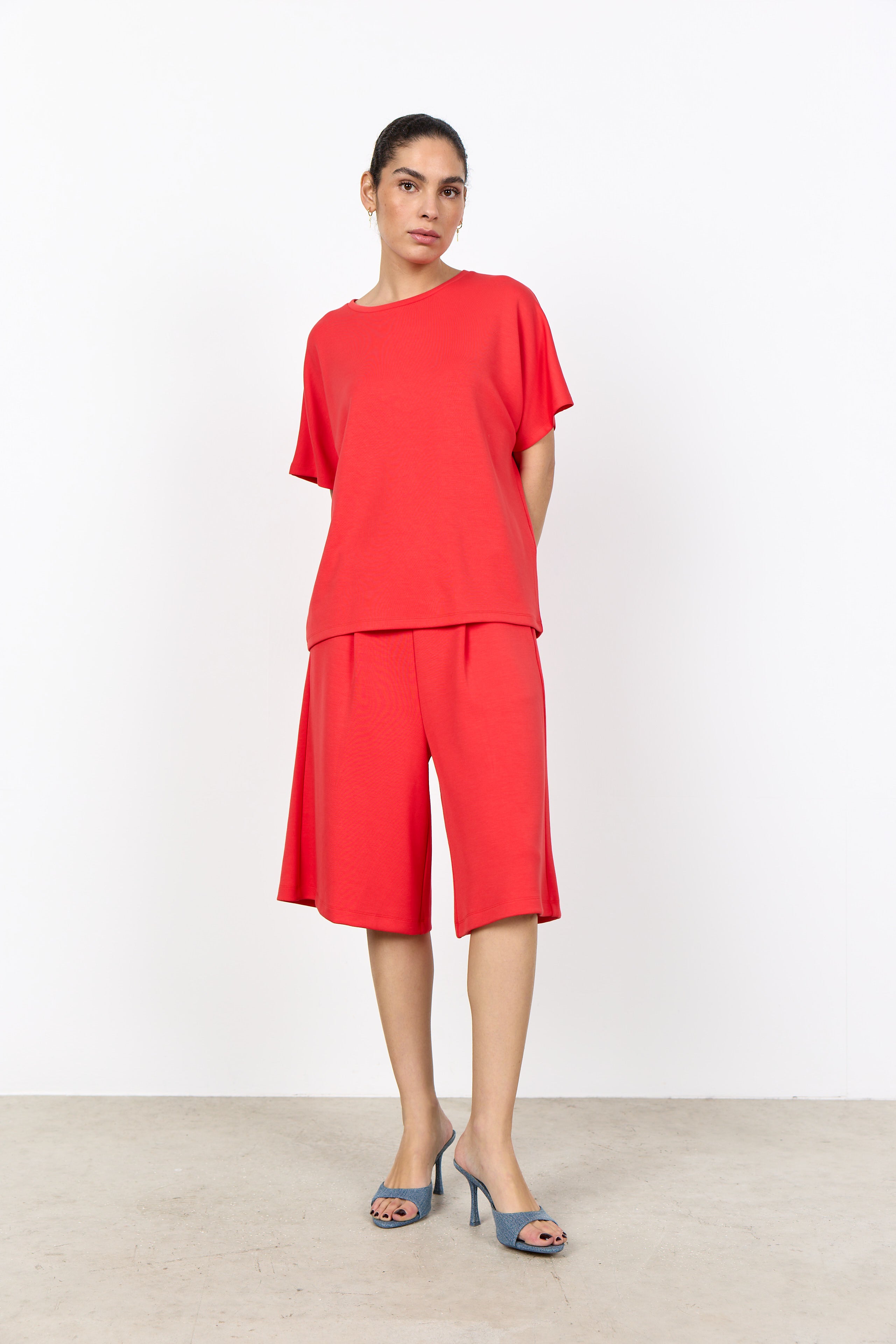 Relax Fit Crew Neck Top
