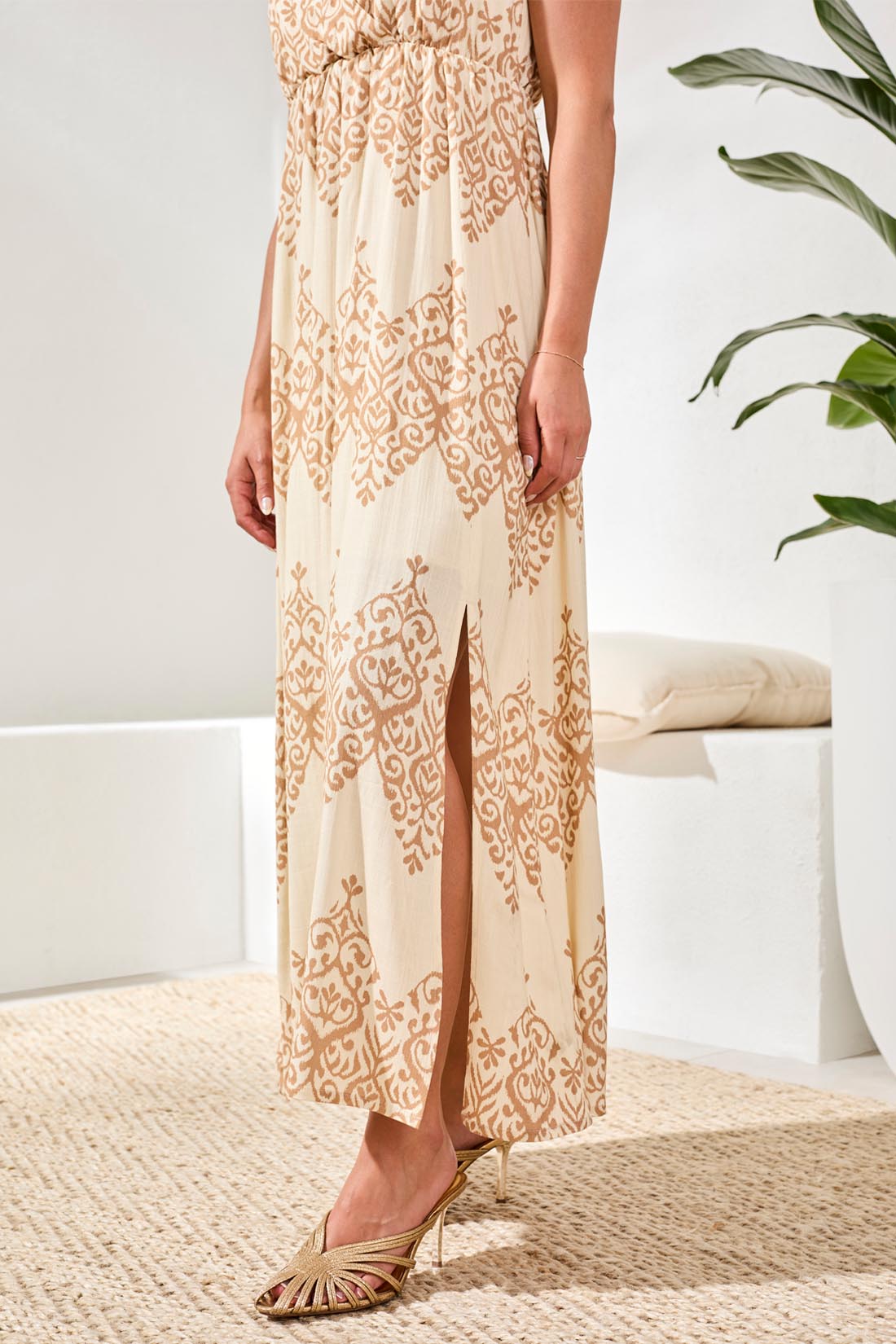 Scroll Print Sleeveless Maxi Dress