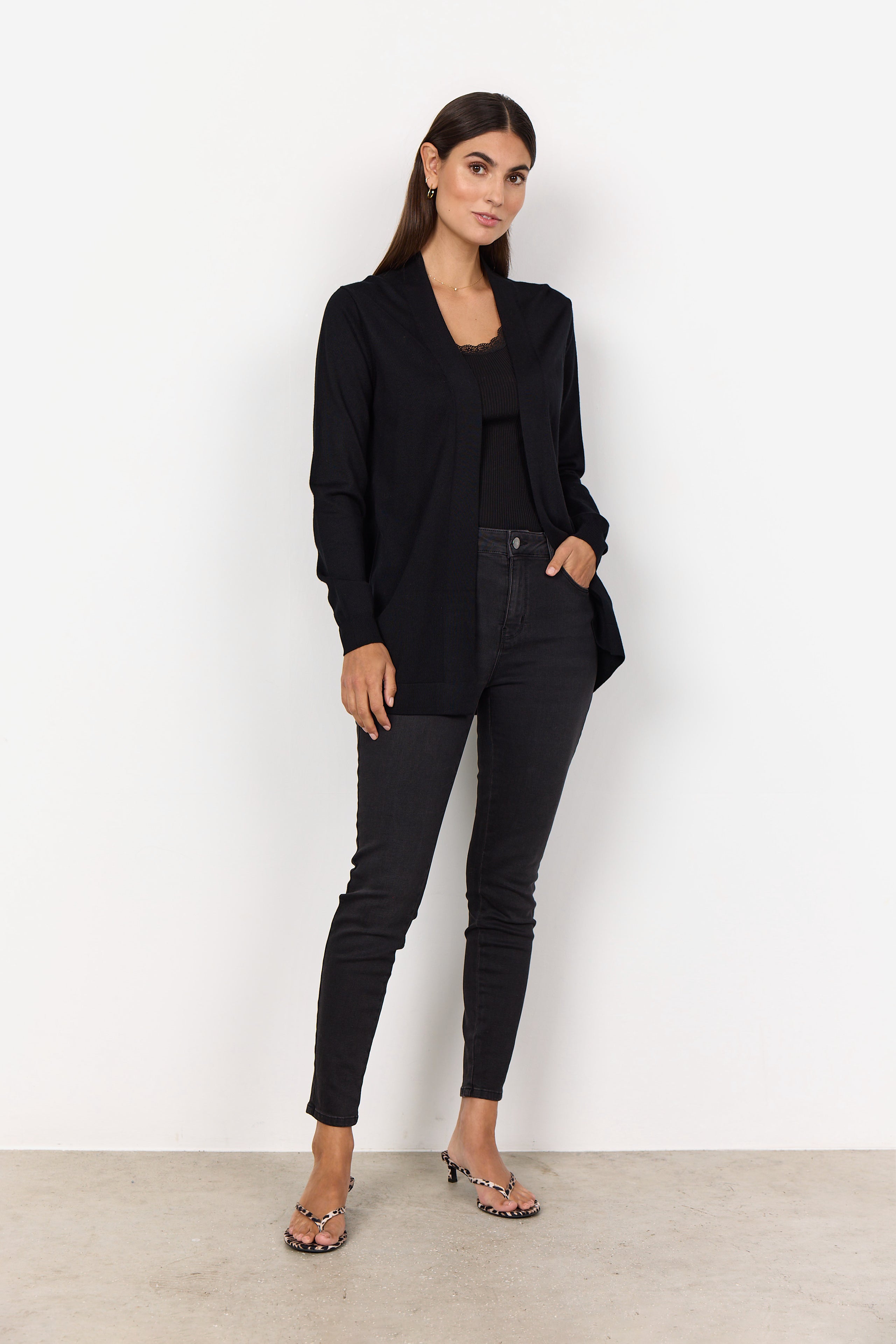 Front Band Cardigan