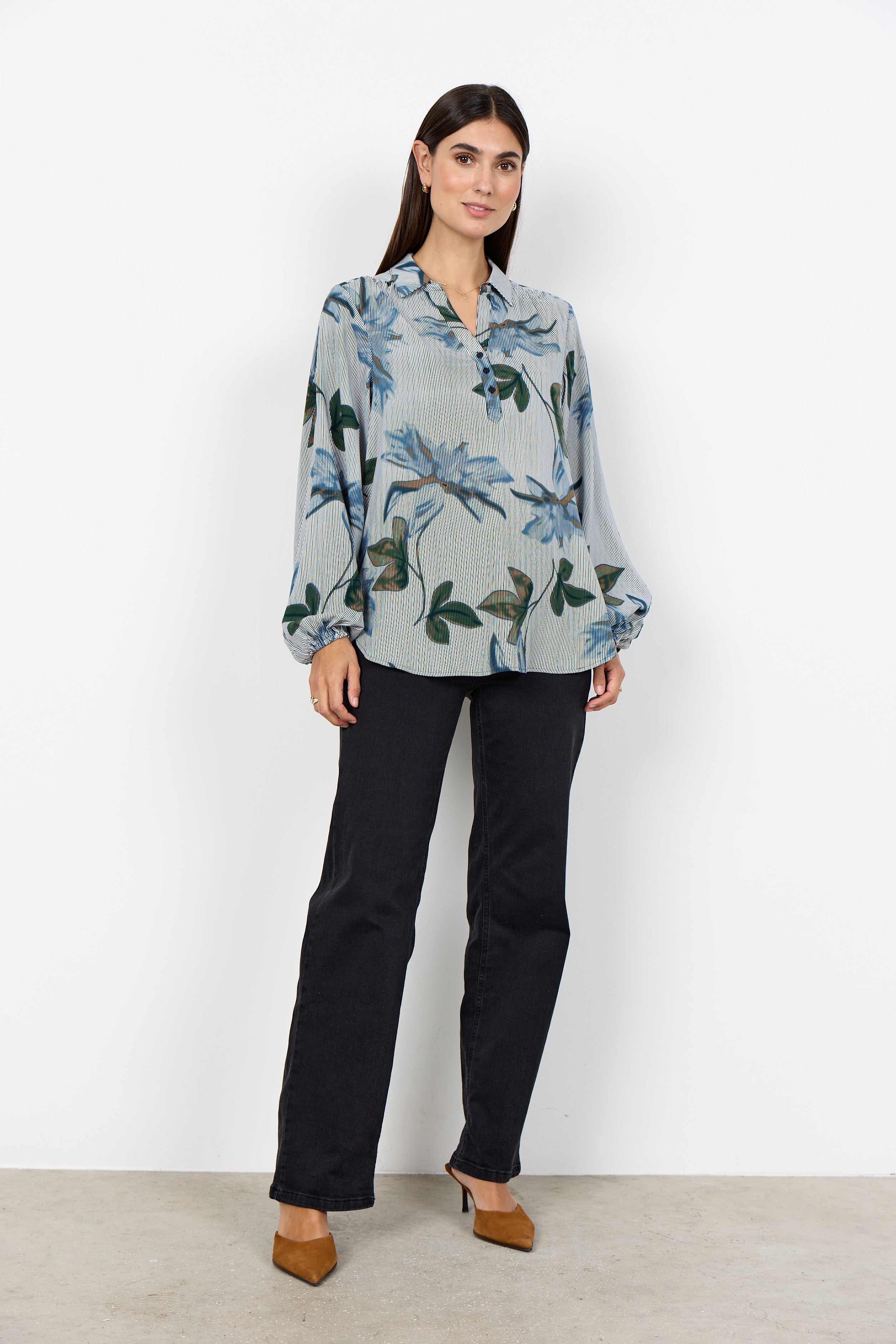 Leaf Print Shirt Collar Top
