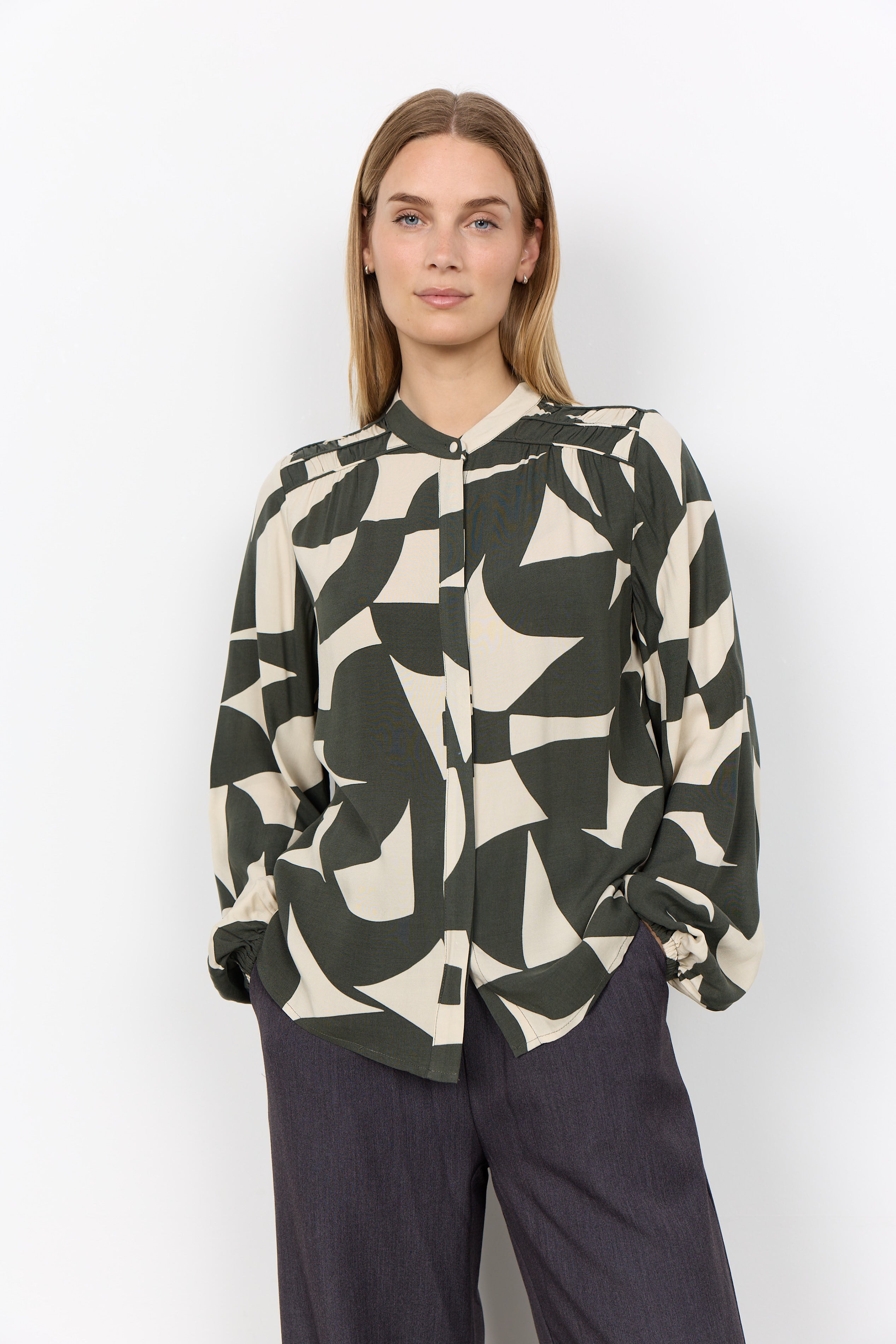 Geometric Print Long Sleeve Shirt