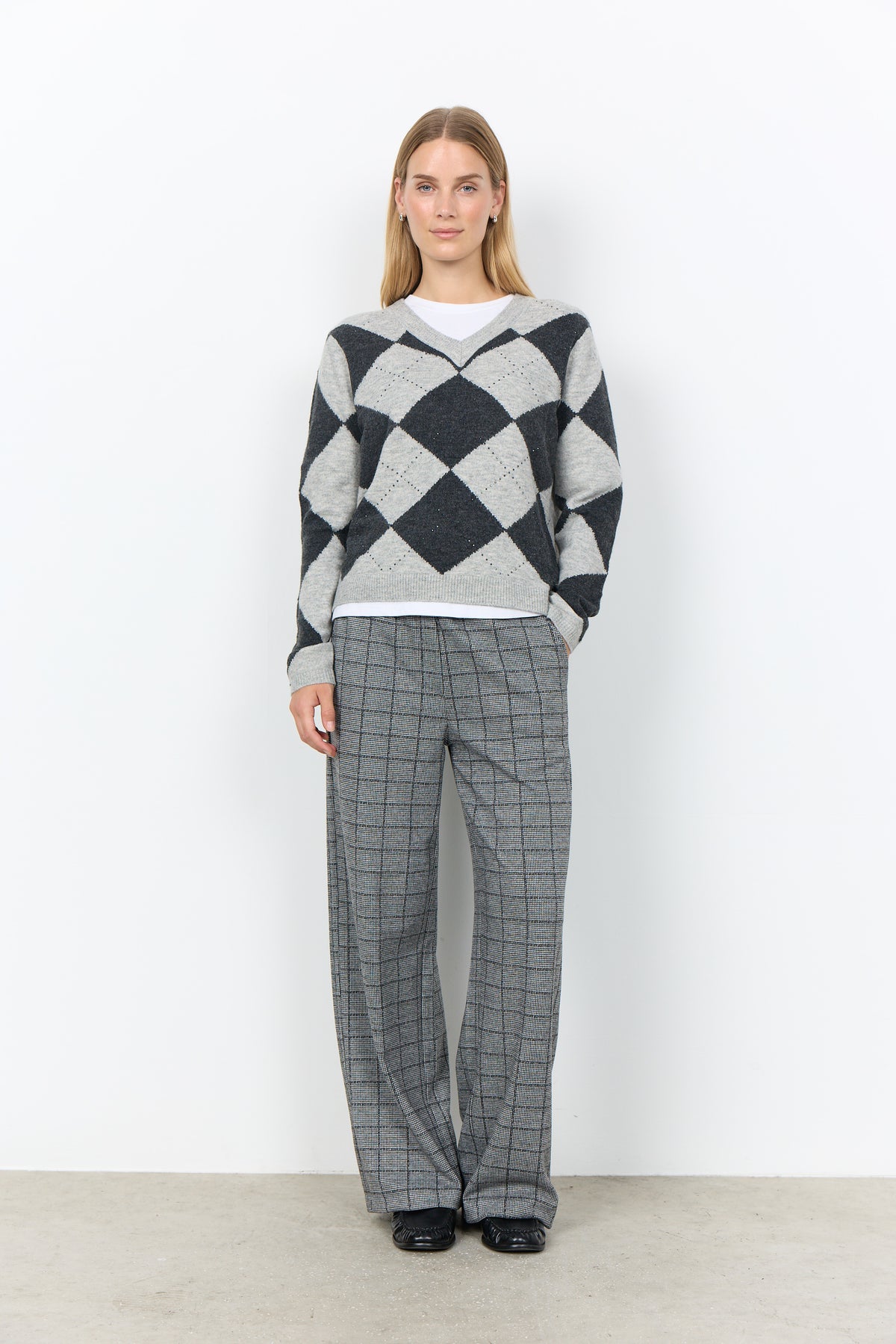 Argyle V-neck Sweater