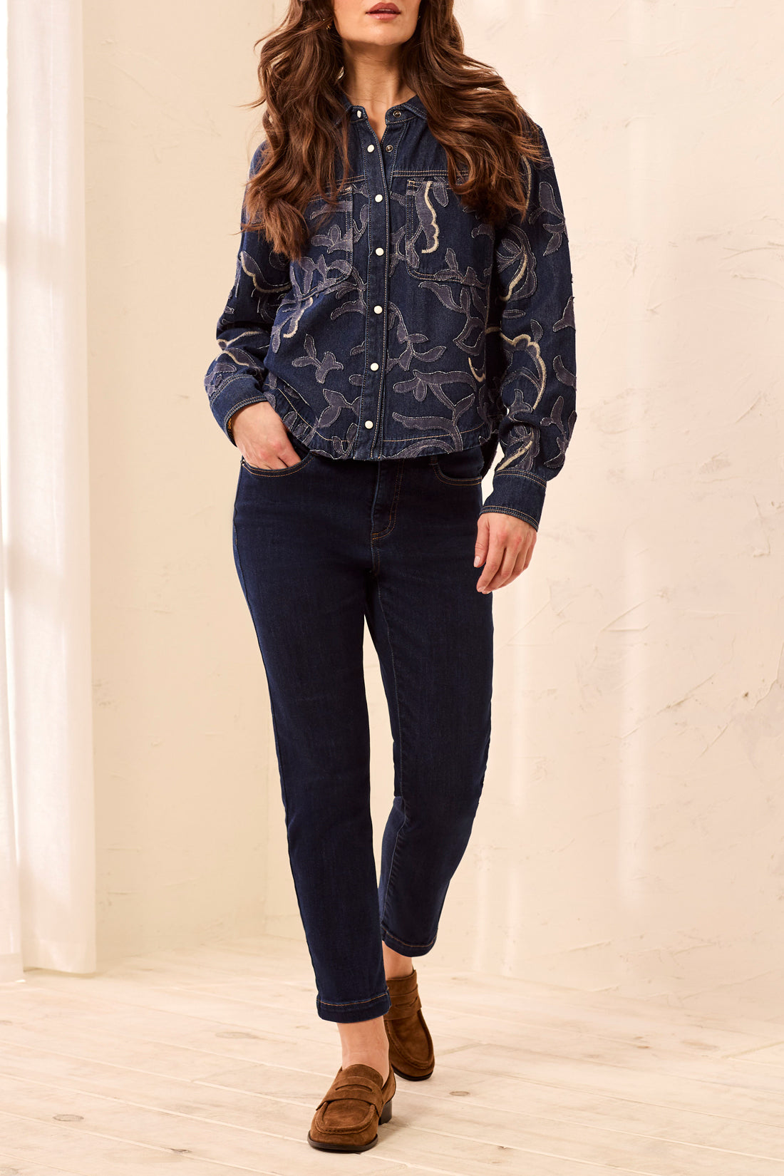 Slim Leg Boundless Stretch Ankle Jeans