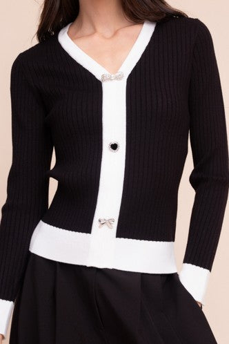 Color Block V-neck Sweater