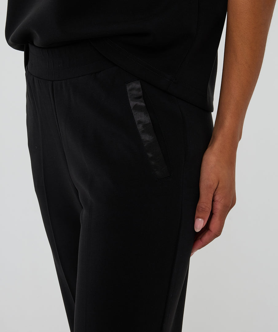Wide Leg Pullon Pant