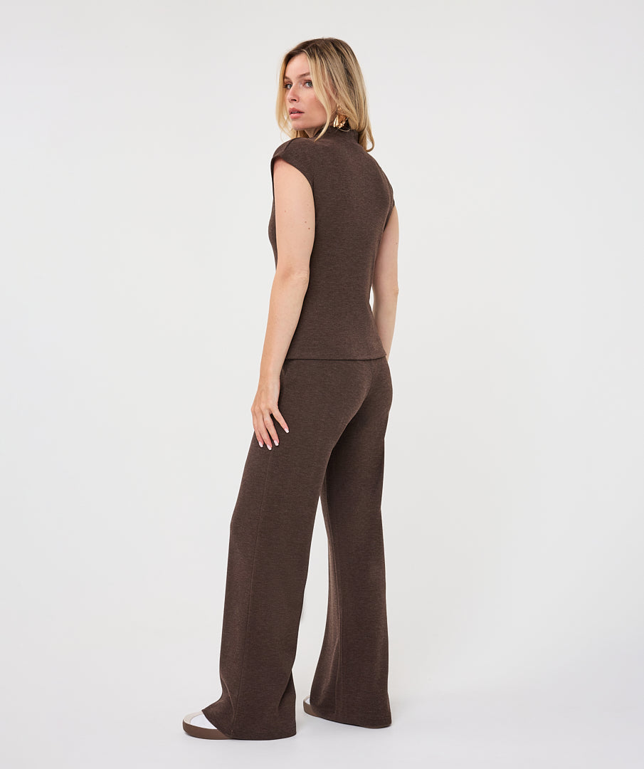 Straight Leg Knit Pant