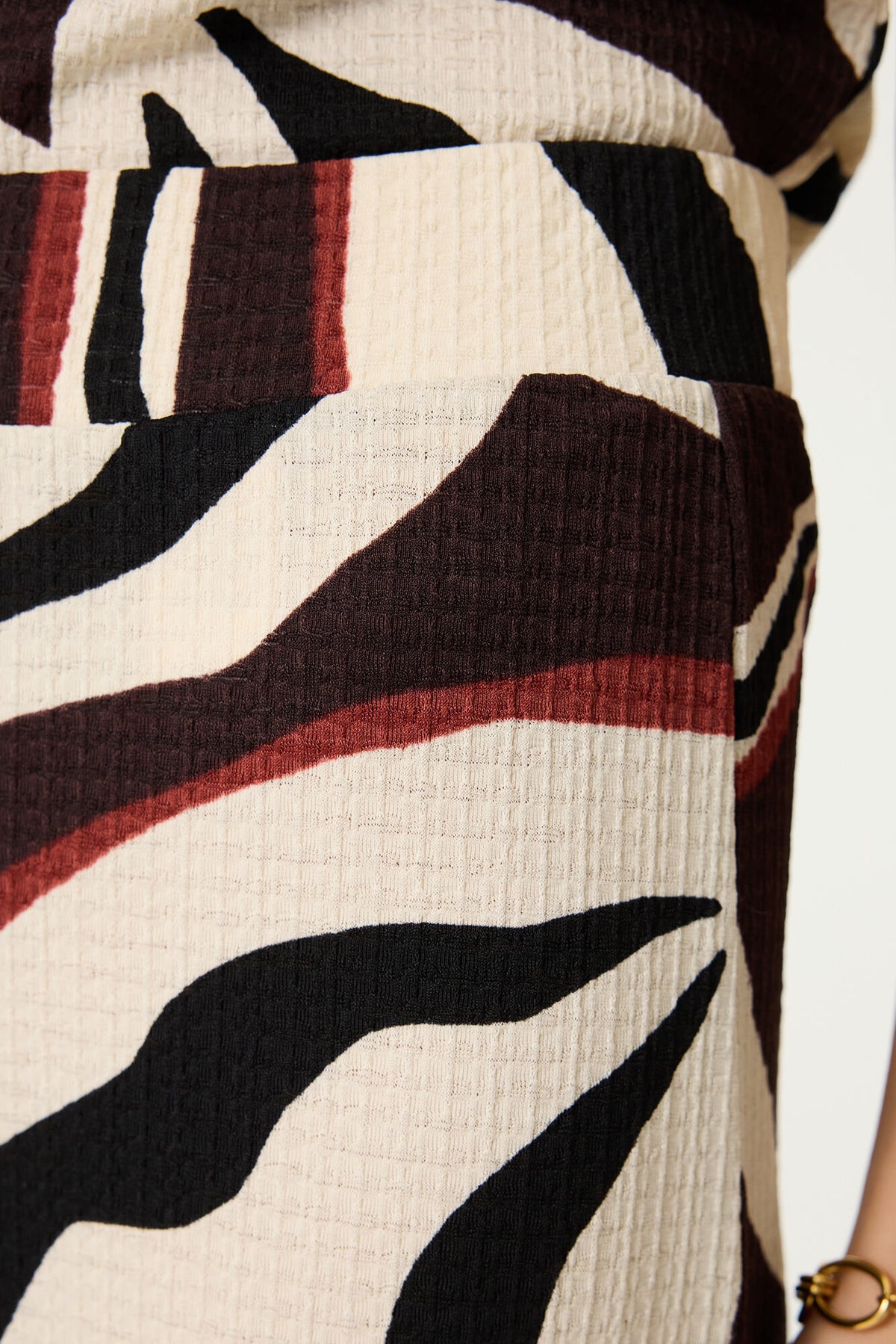 Abstract Print Wide Leg Pant
