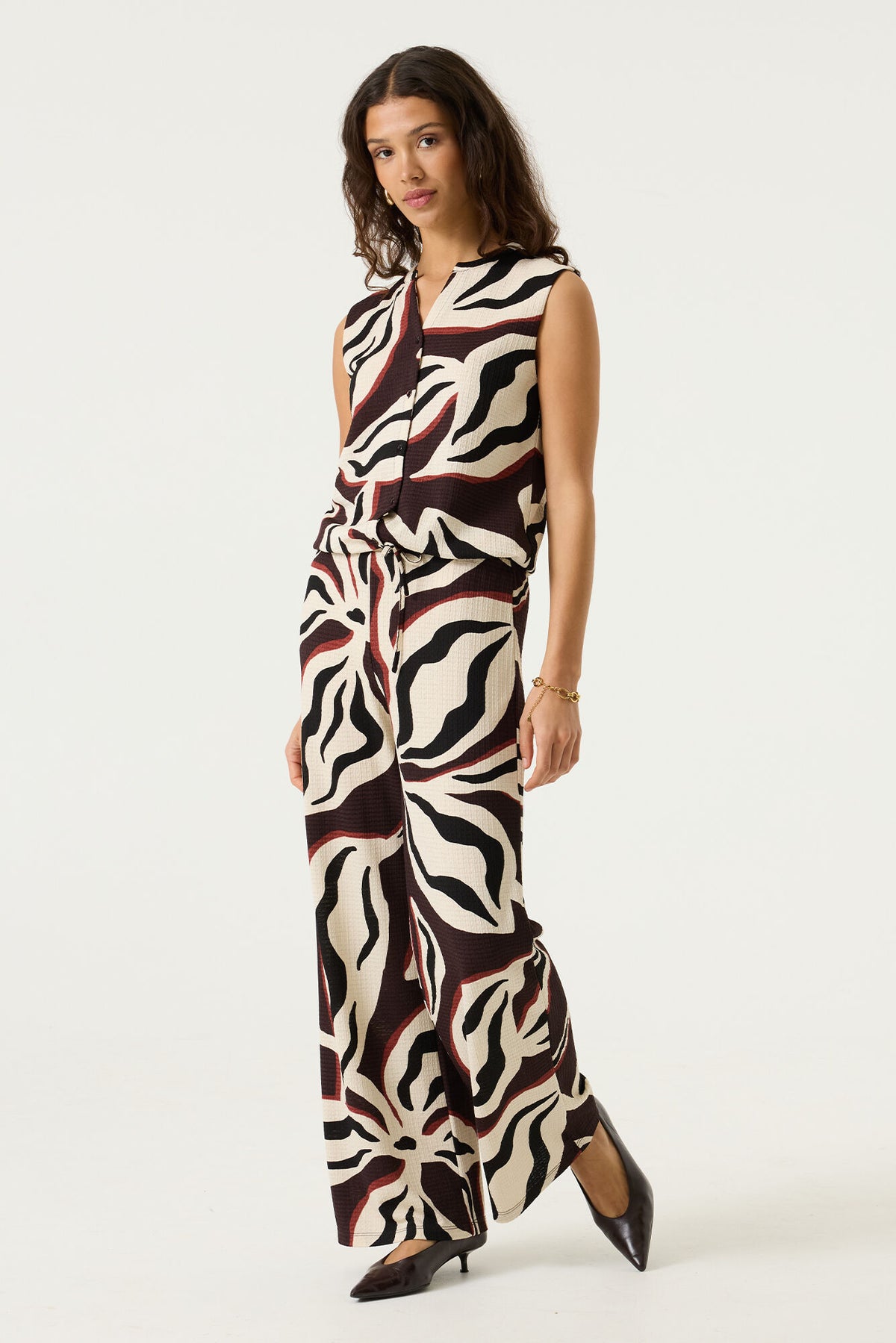 Abstract Print Wide Leg Pant