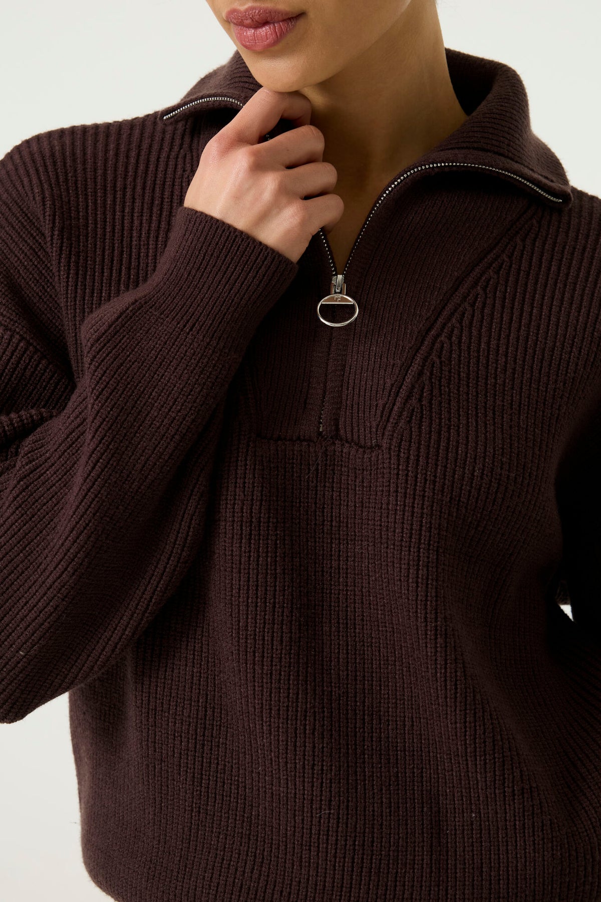 Zipper Turtle Neck Sweater