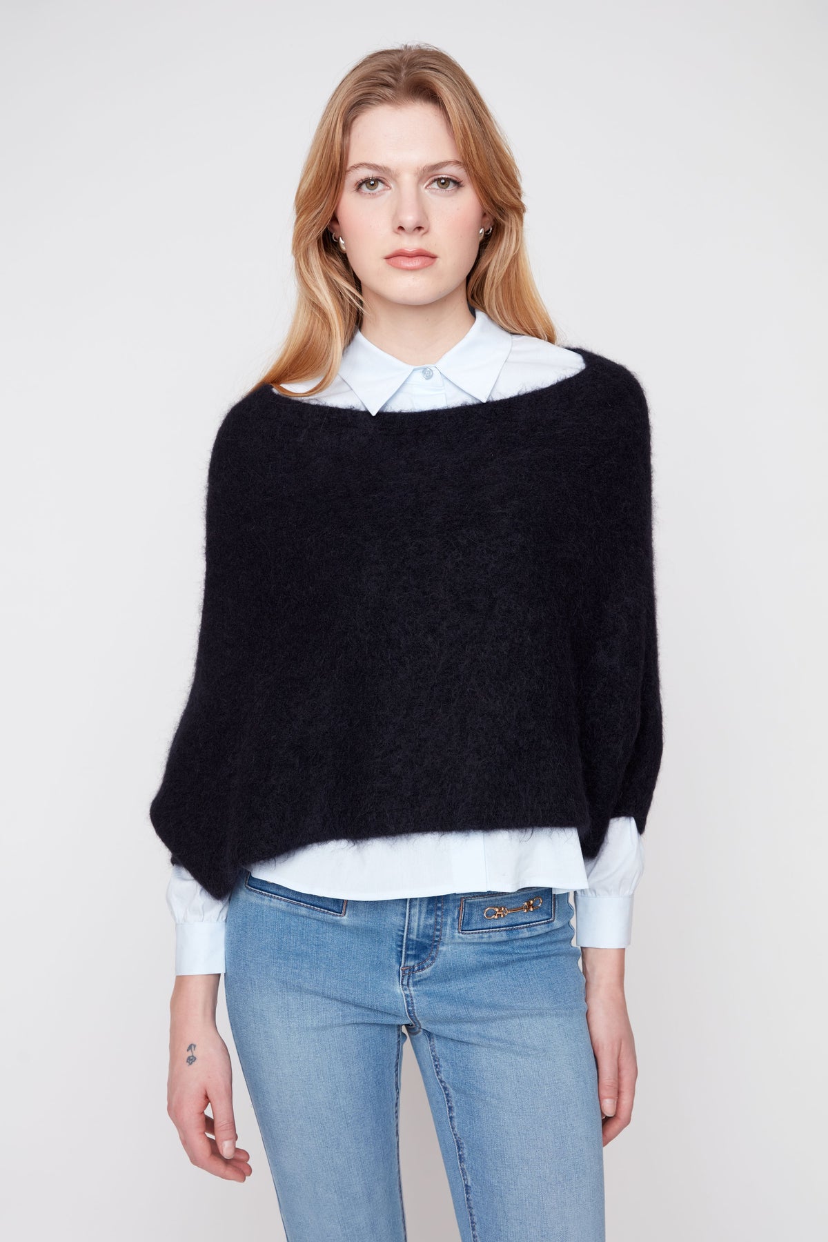 Cosy Alpaca Blend Crop Poncho